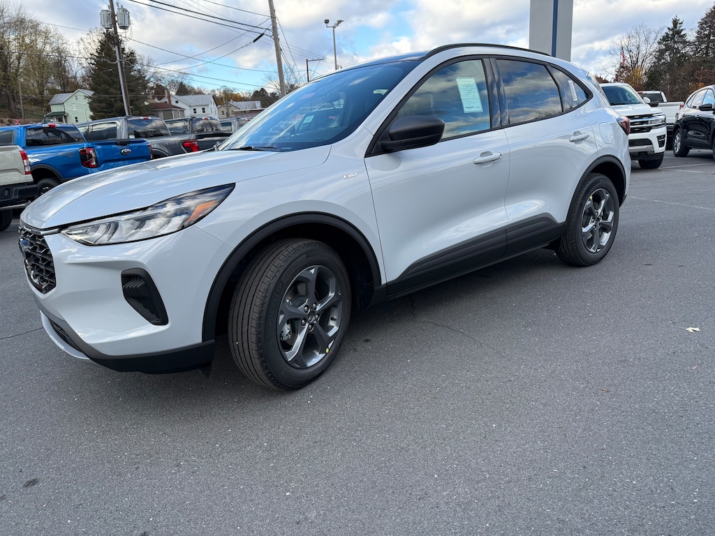 New 2026 Ford Escape ST-Line SUV
