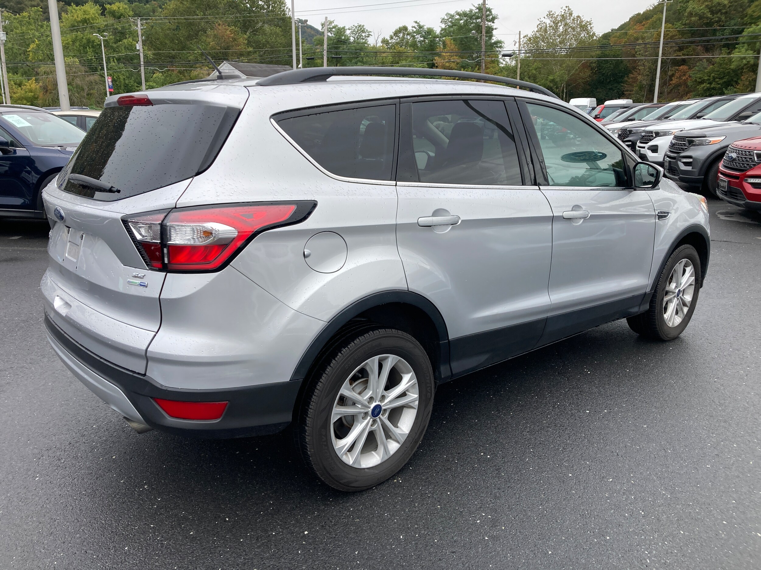 2018 Ford Escape SE photo 4