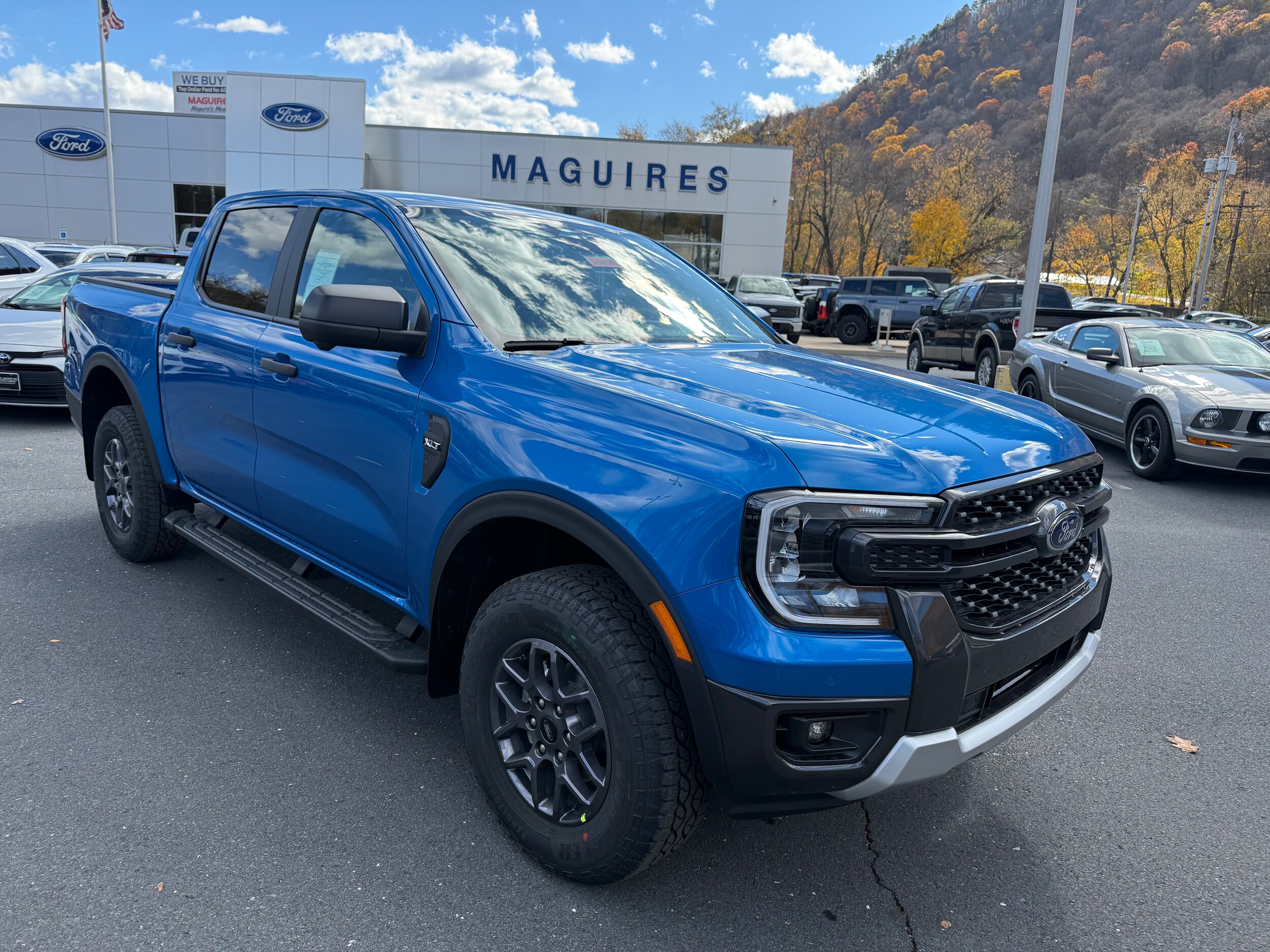 2025 Ford Ranger XLT photo 3