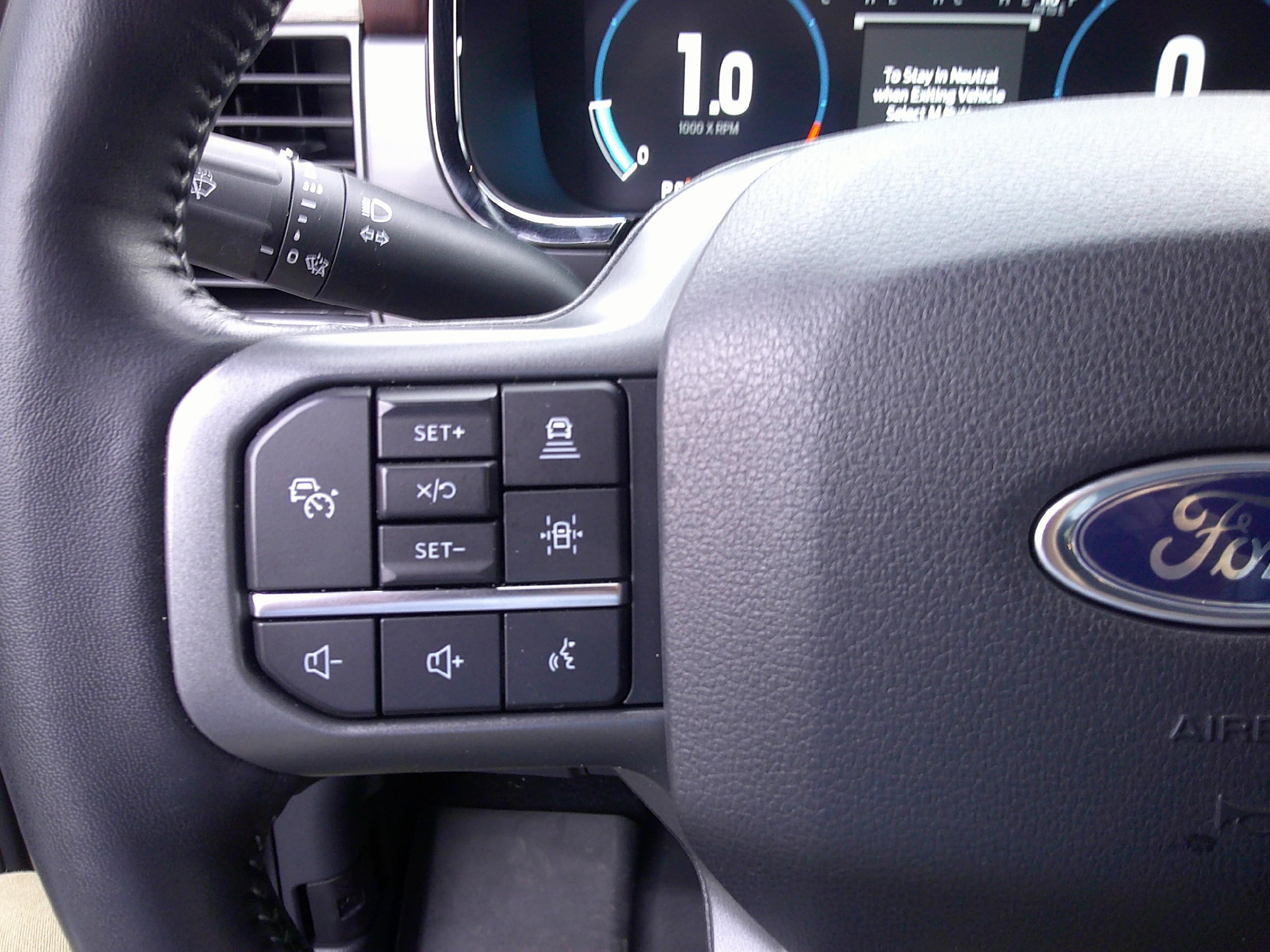 2022 Ford F-150 Lariat - Photo 22