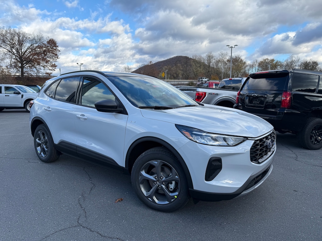 New 2026 Ford Escape ST-Line SUV