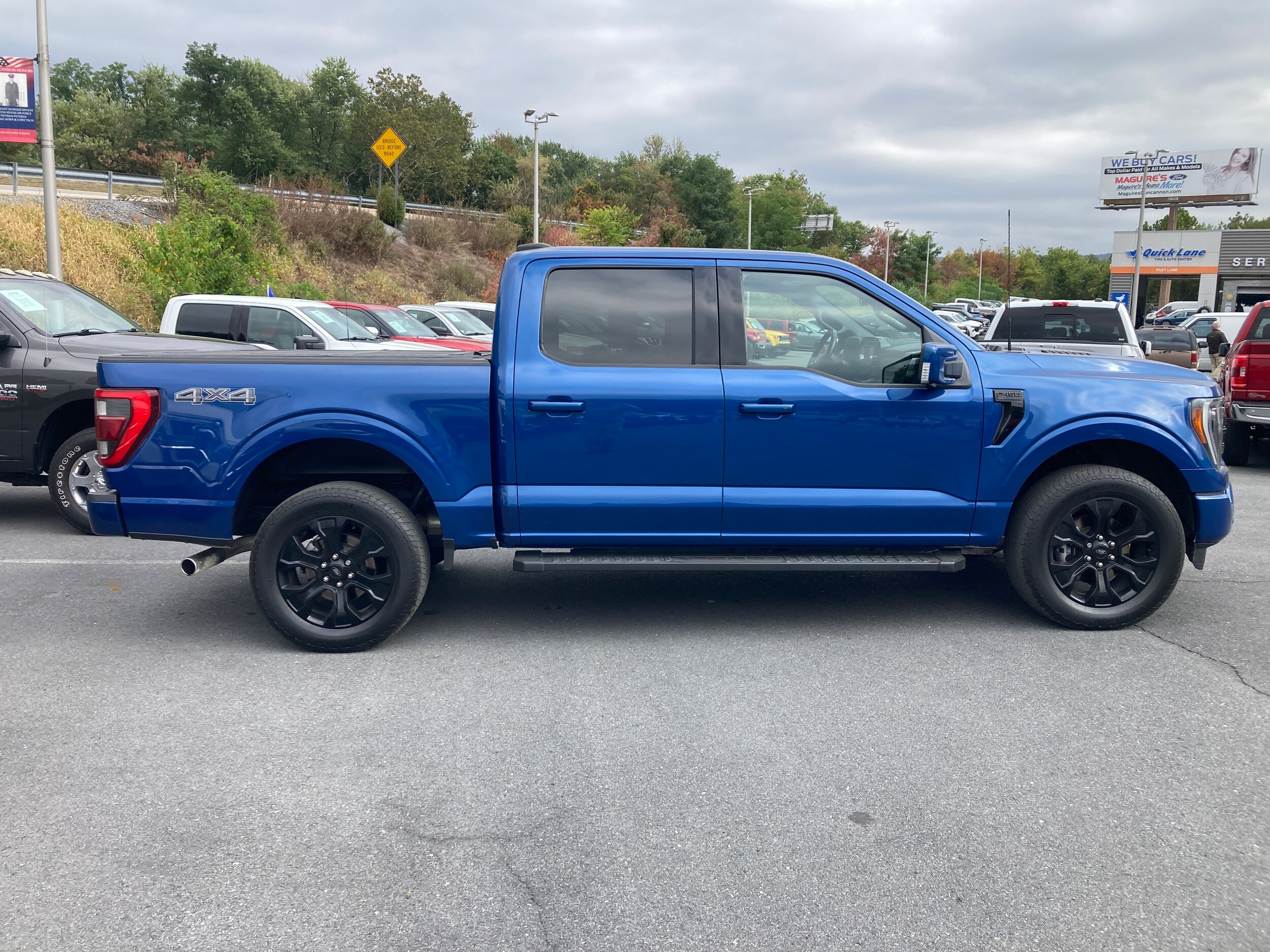 2022 Ford F-150 Lariat photo 3