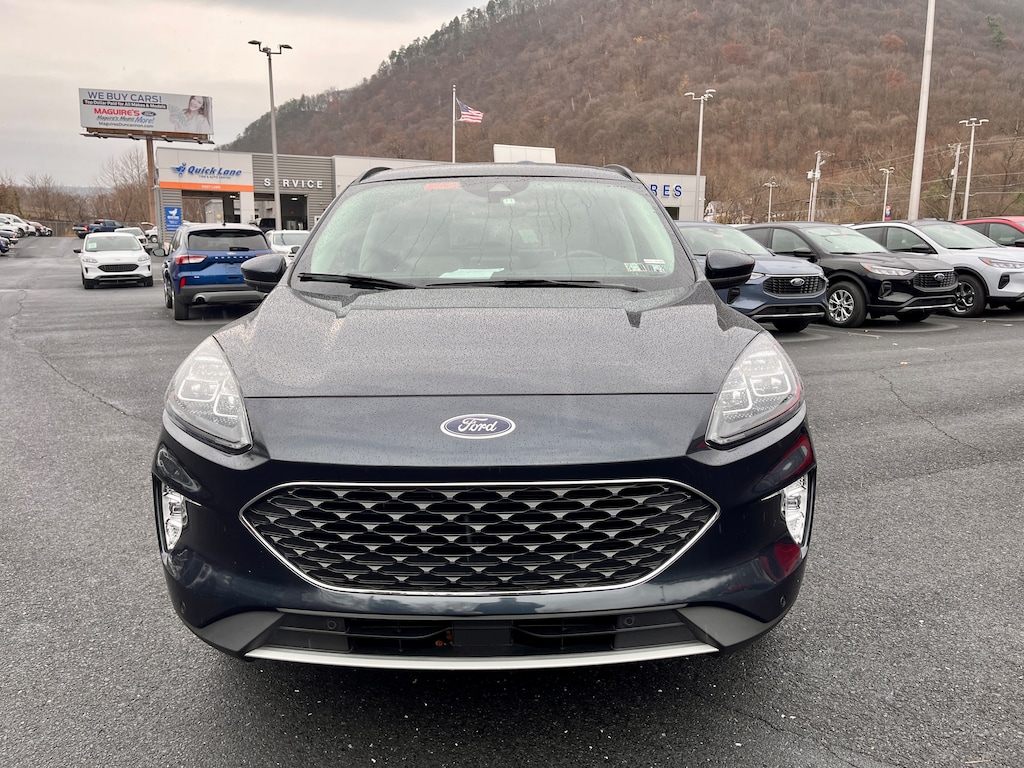 Used 2022 Ford Escape Titanium SUV