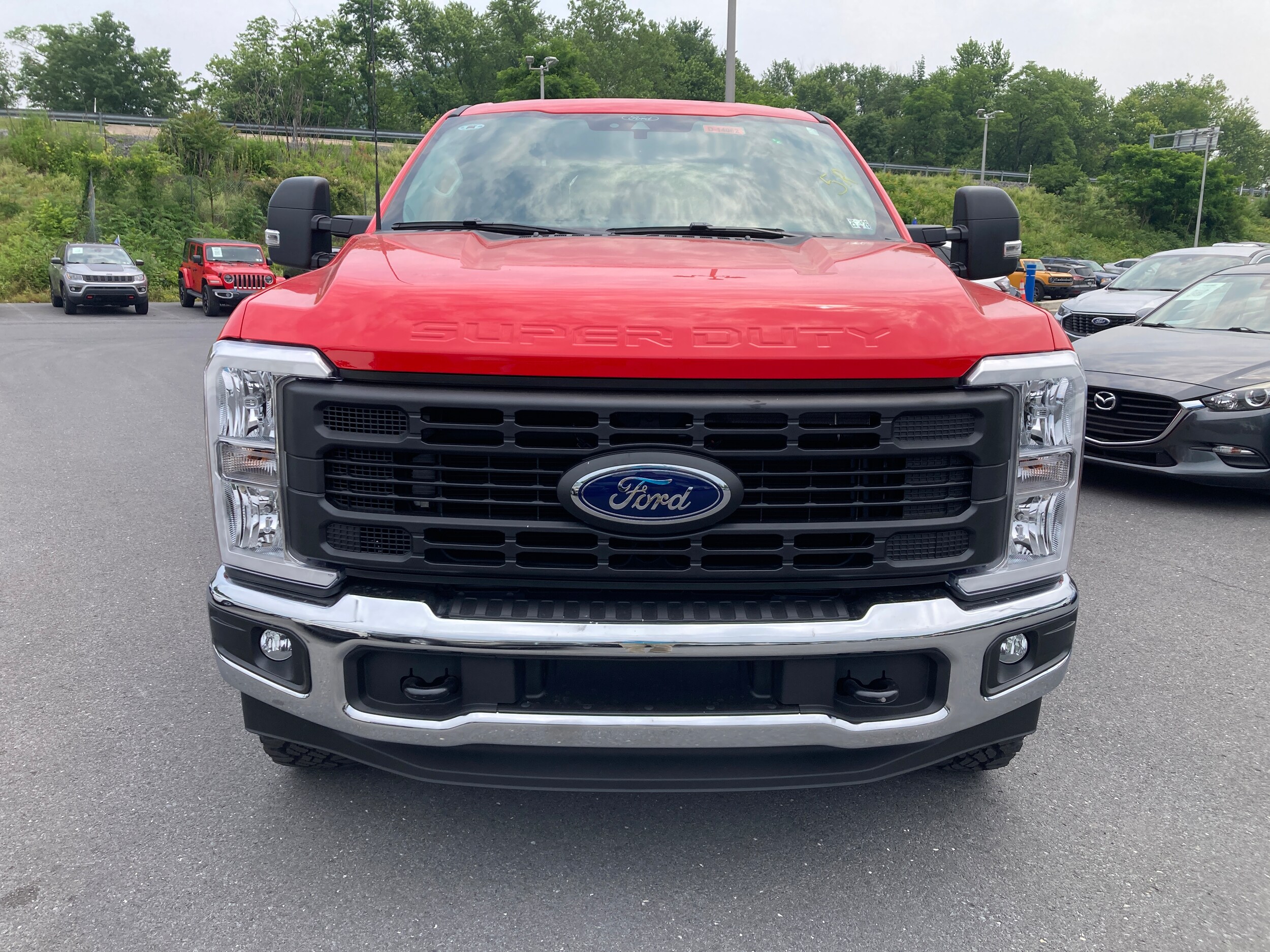 2025 Ford F-350 XL photo 2