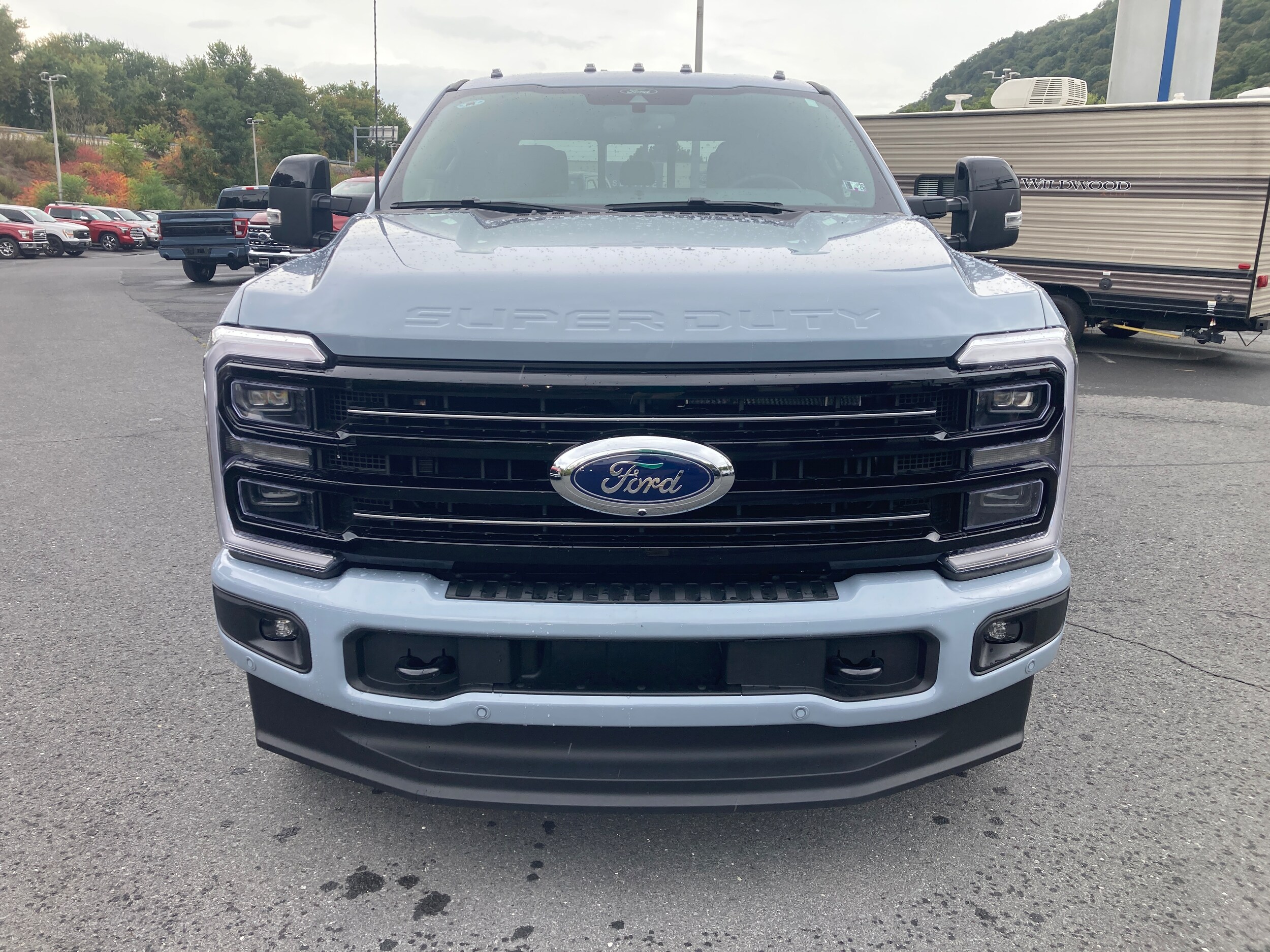 2026 Ford F-350 Platinum photo 2
