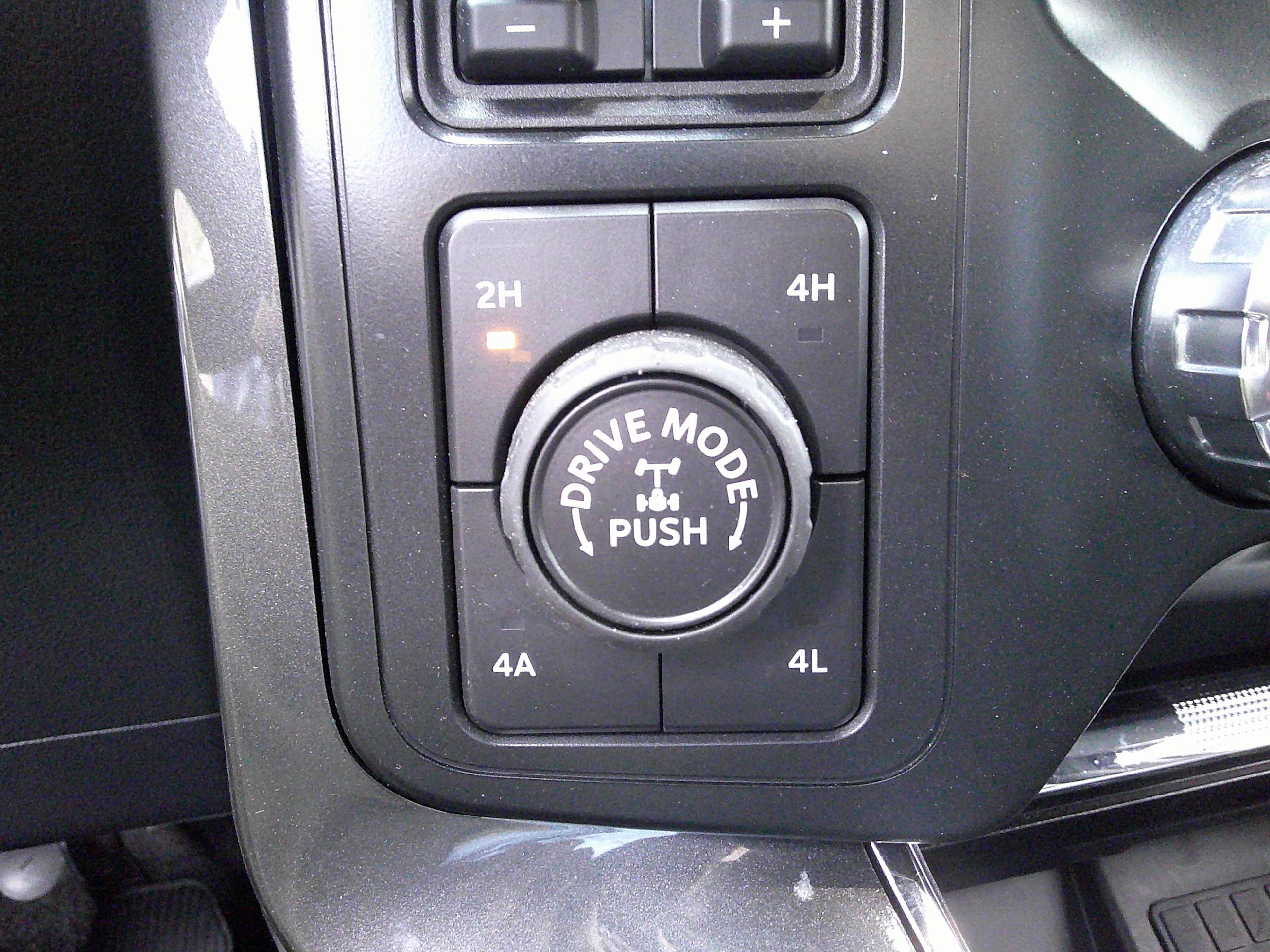 2022 Ford F-150 Lariat - Photo 19