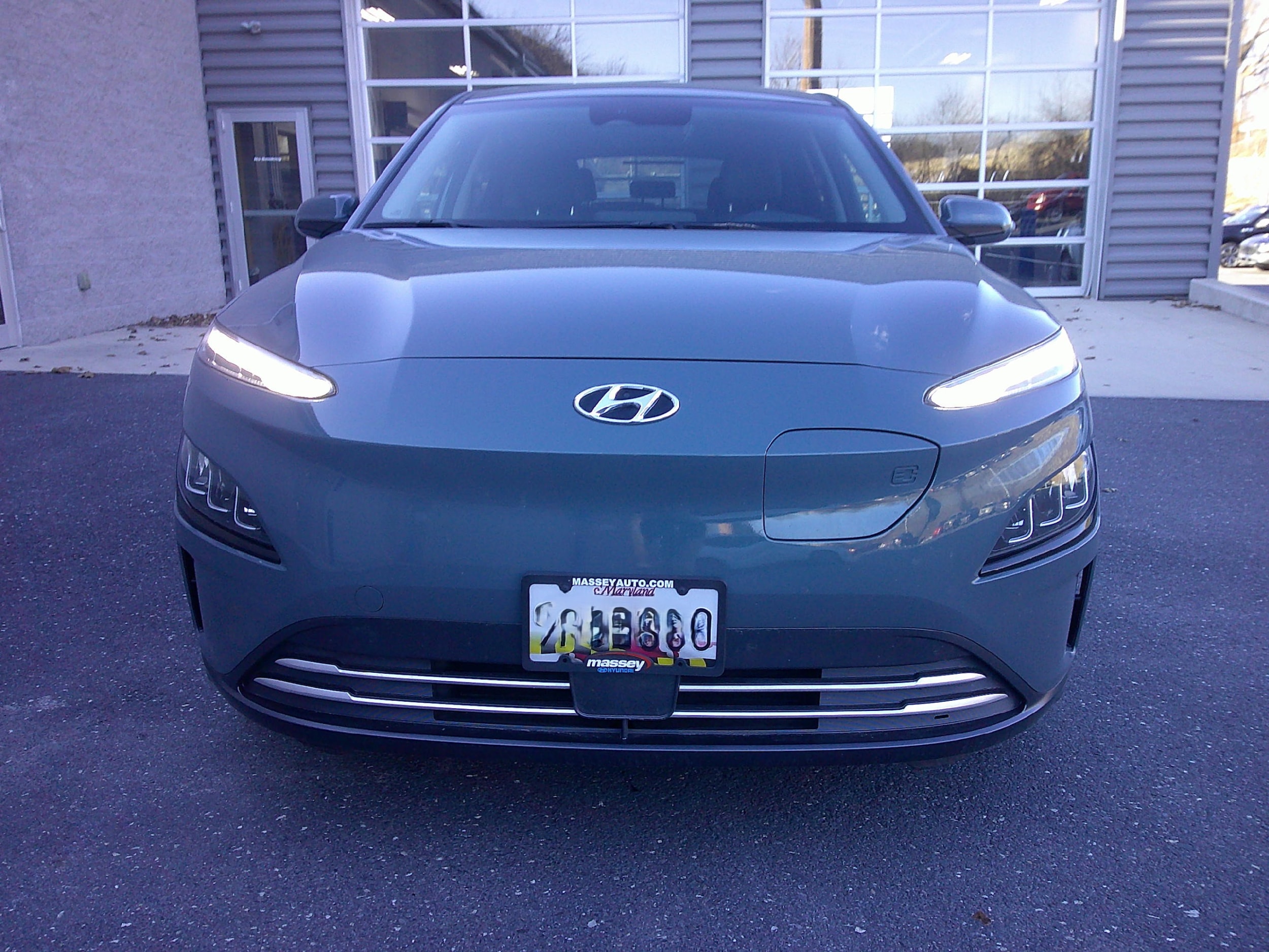 Used 2023 Hyundai Kona EV Limited with VIN KM8K53AG8PU164098 for sale in Duncannon, PA