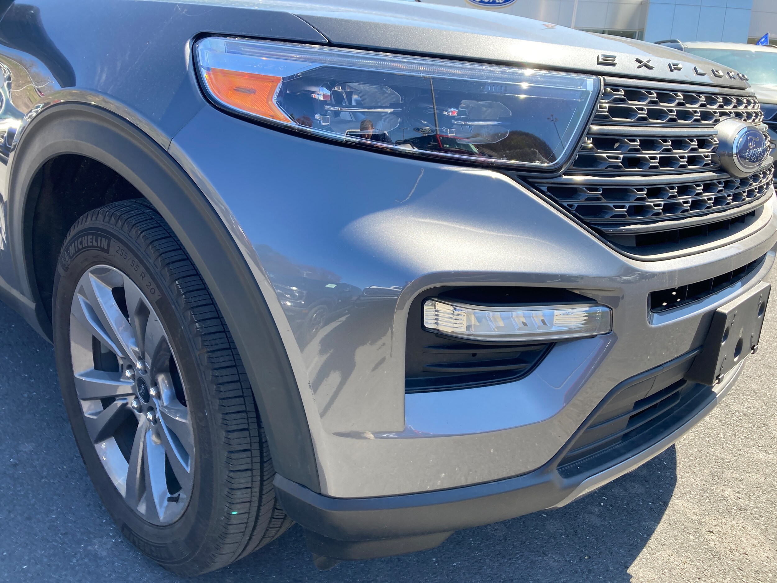2022 Ford Explorer XLT photo 3