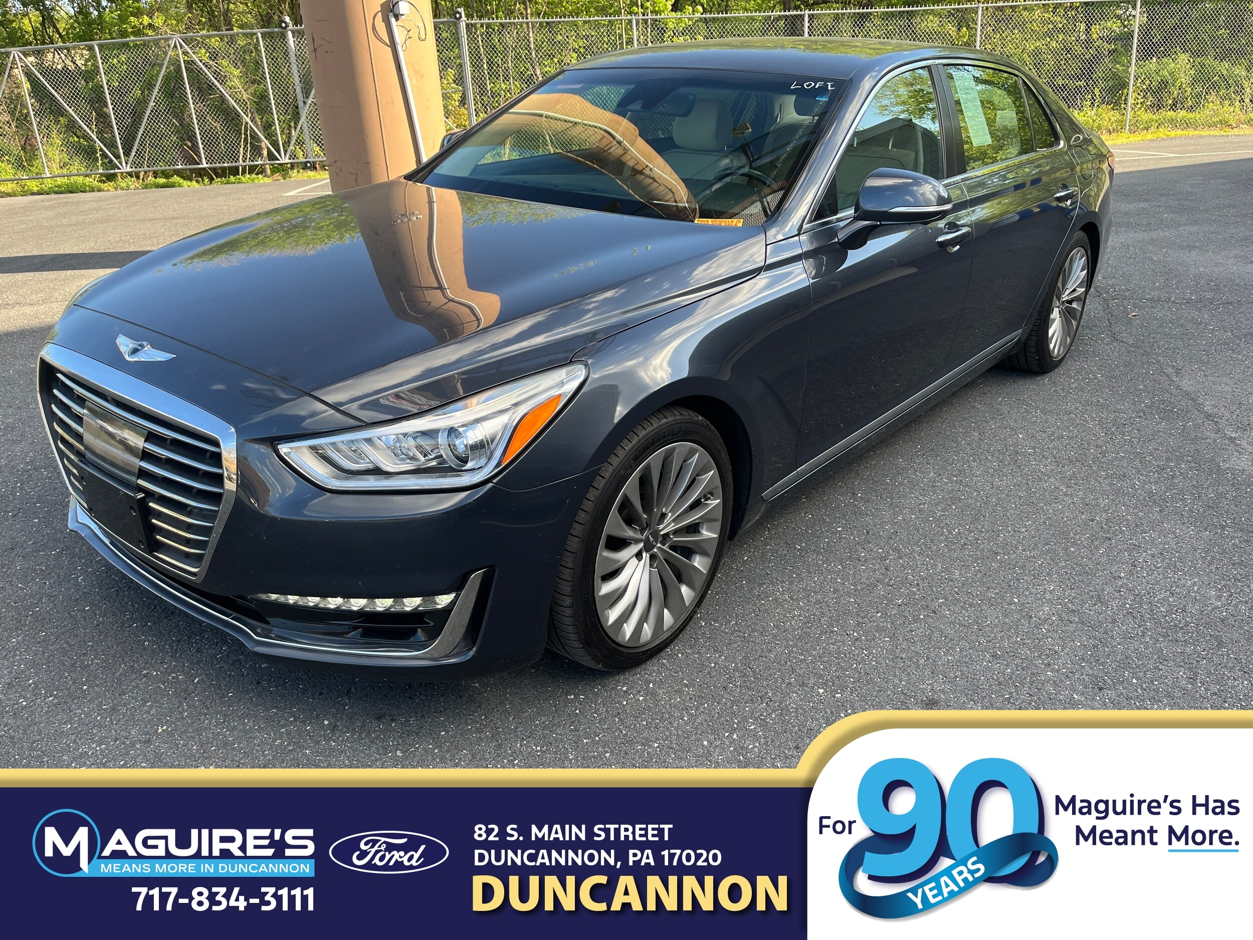 2017 Genesis G90 5.0 Ultimate AWD's photo