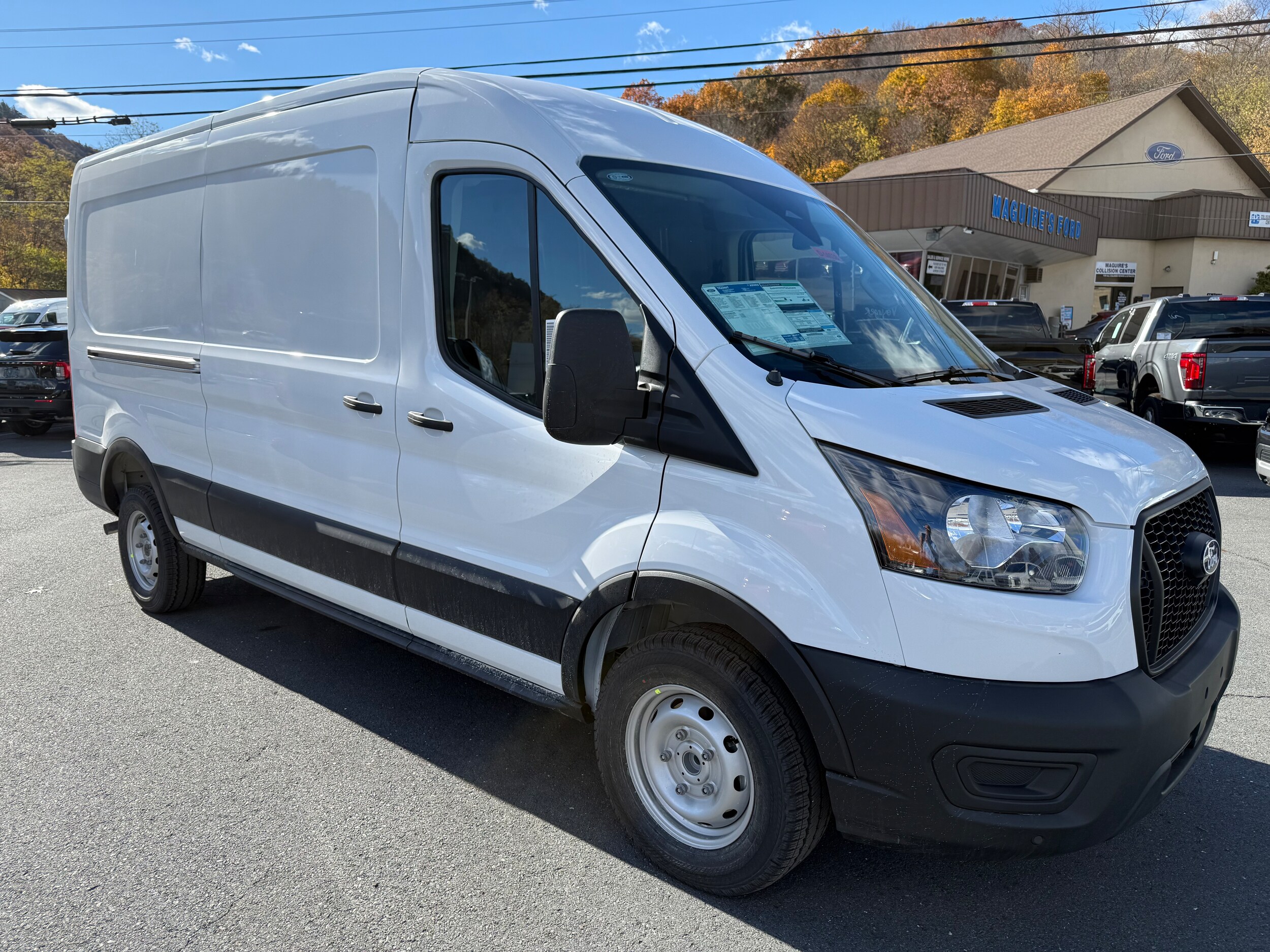 2026 Ford Transit photo 3