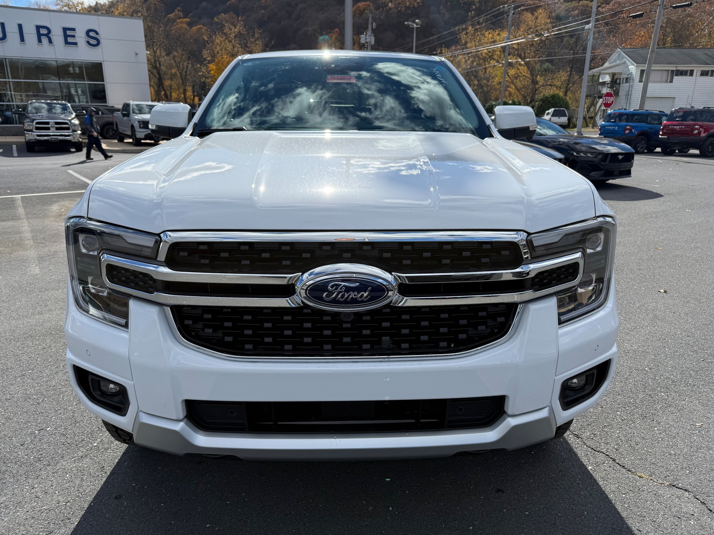 2025 Ford Ranger Lariat photo 2