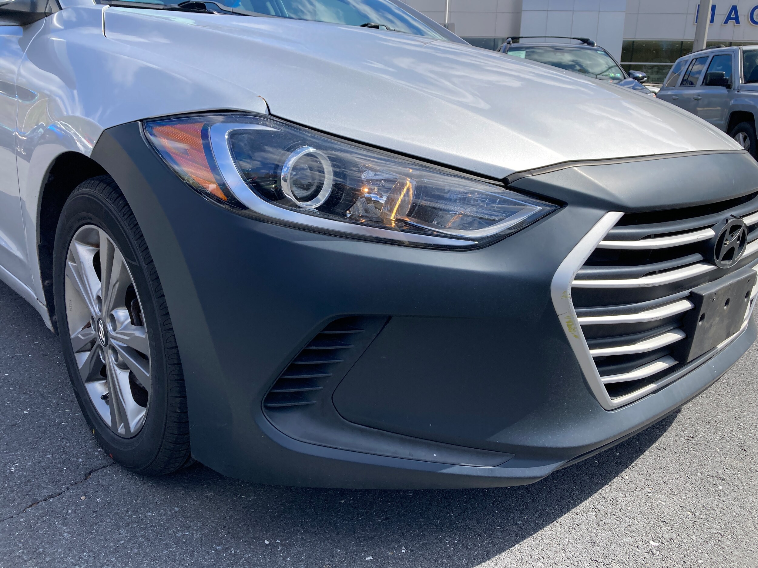 2017 Hyundai Elantra SE photo 3