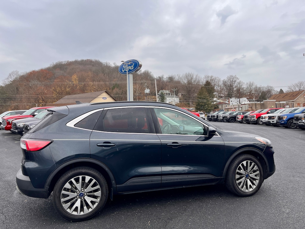 Used 2022 Ford Escape Titanium SUV