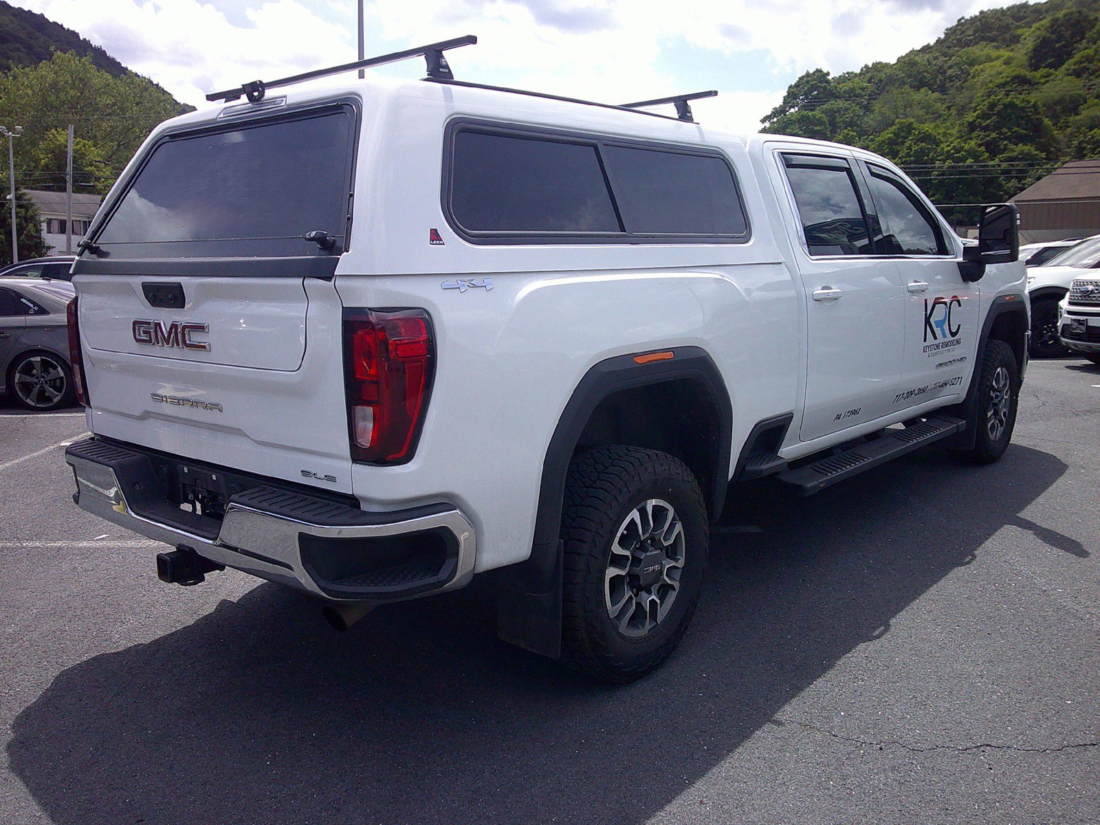 Certified 2022 GMC Sierra 3500HD SLE with VIN 1GT49TE70NF364146 for sale in Duncannon, PA