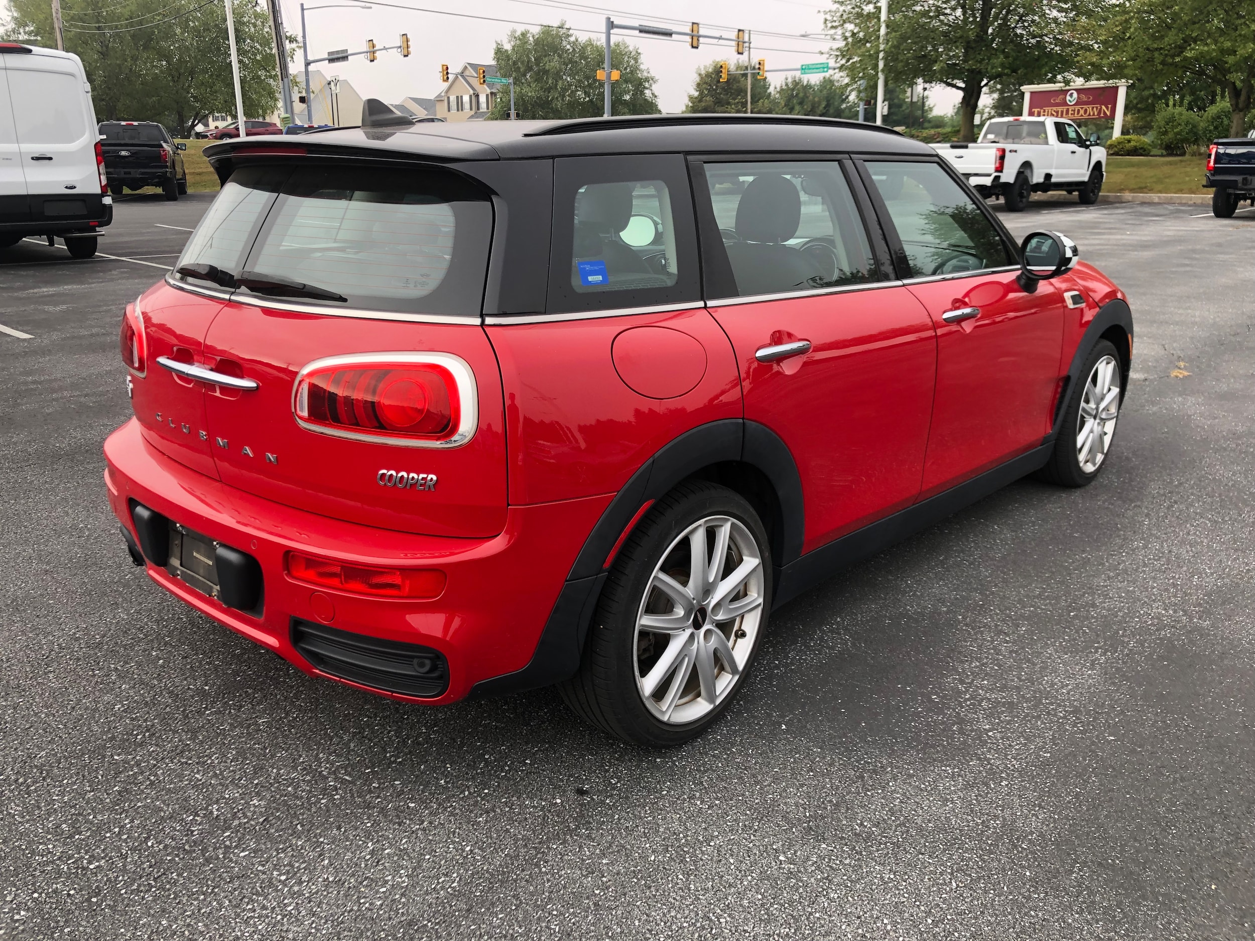 2016 Mini Clubman Base photo 3