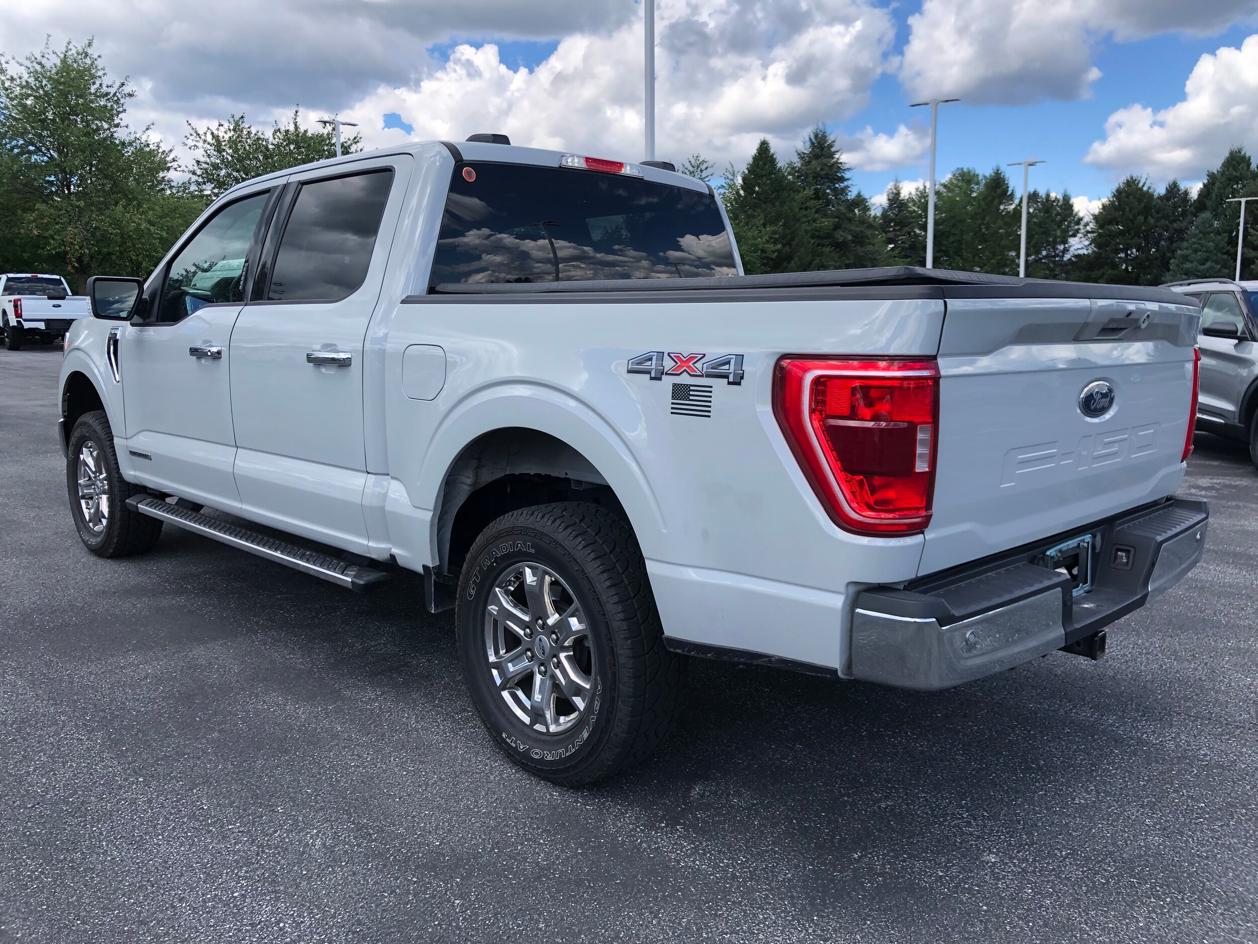 2023 Ford F-150 XLT photo 3