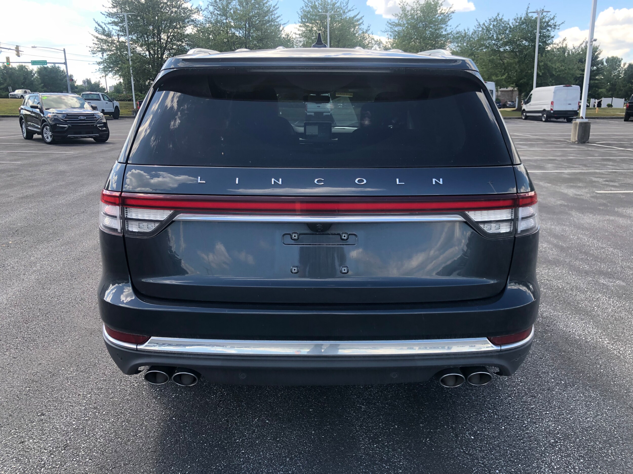 2021 Lincoln Aviator Reserve photo 4