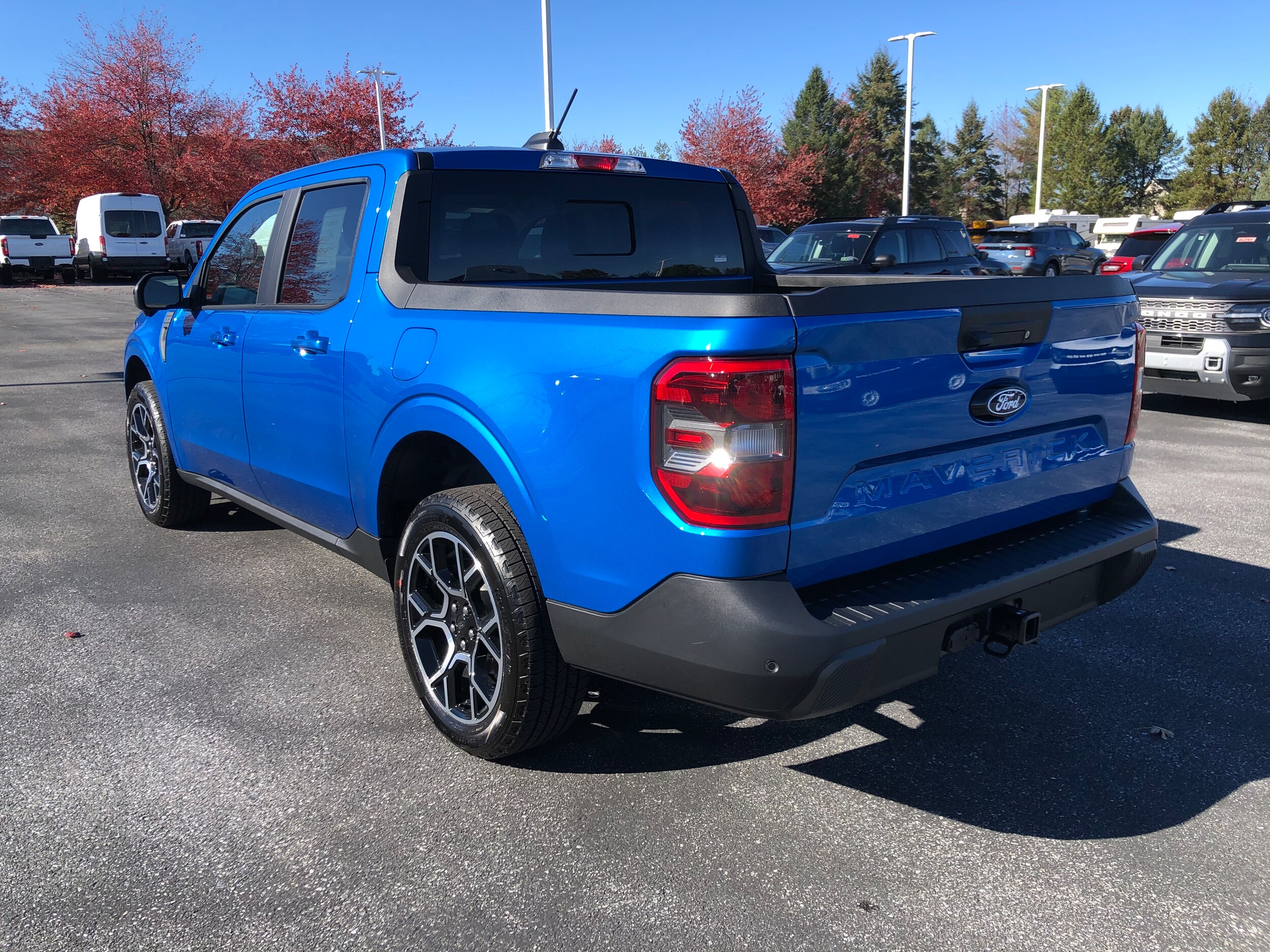 2025 Ford Maverick Lariat photo 3