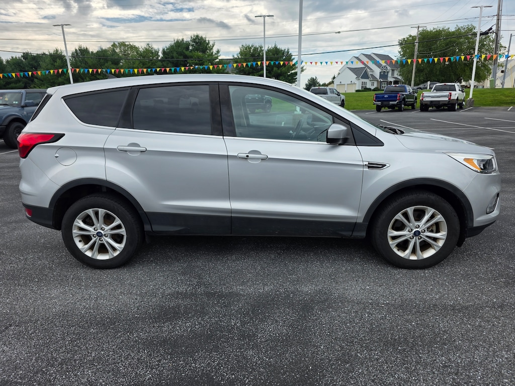 Used 2019 Ford Escape SE SUV