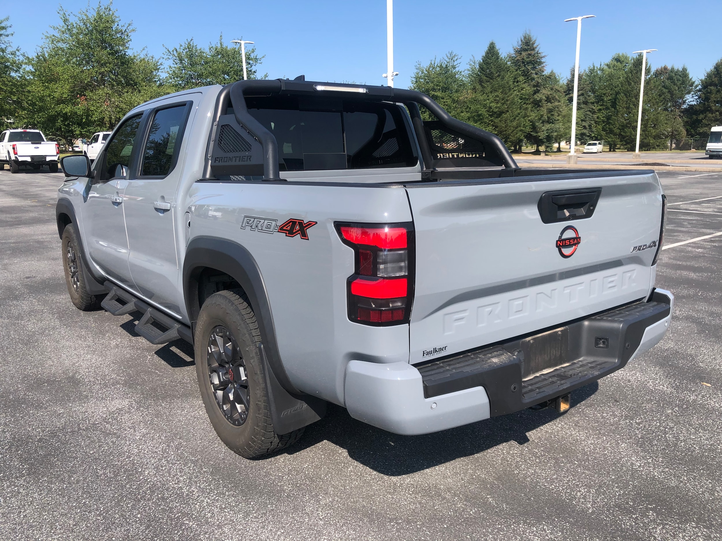 2023 Nissan Frontier PRO-4X photo 3