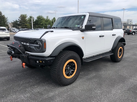2023 Ford Bronco Badlands SUV