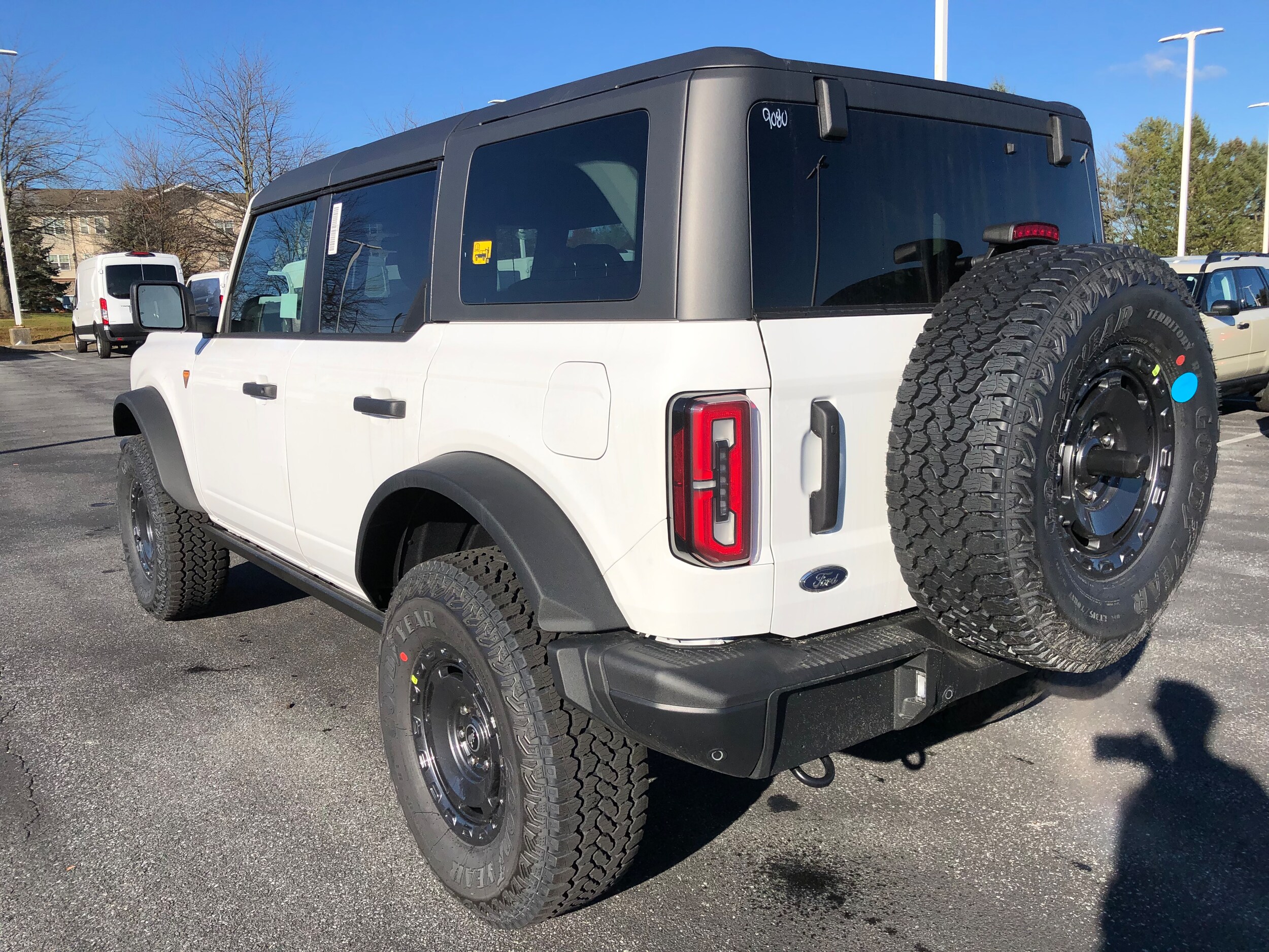 2025 Ford Bronco Badlands photo 3