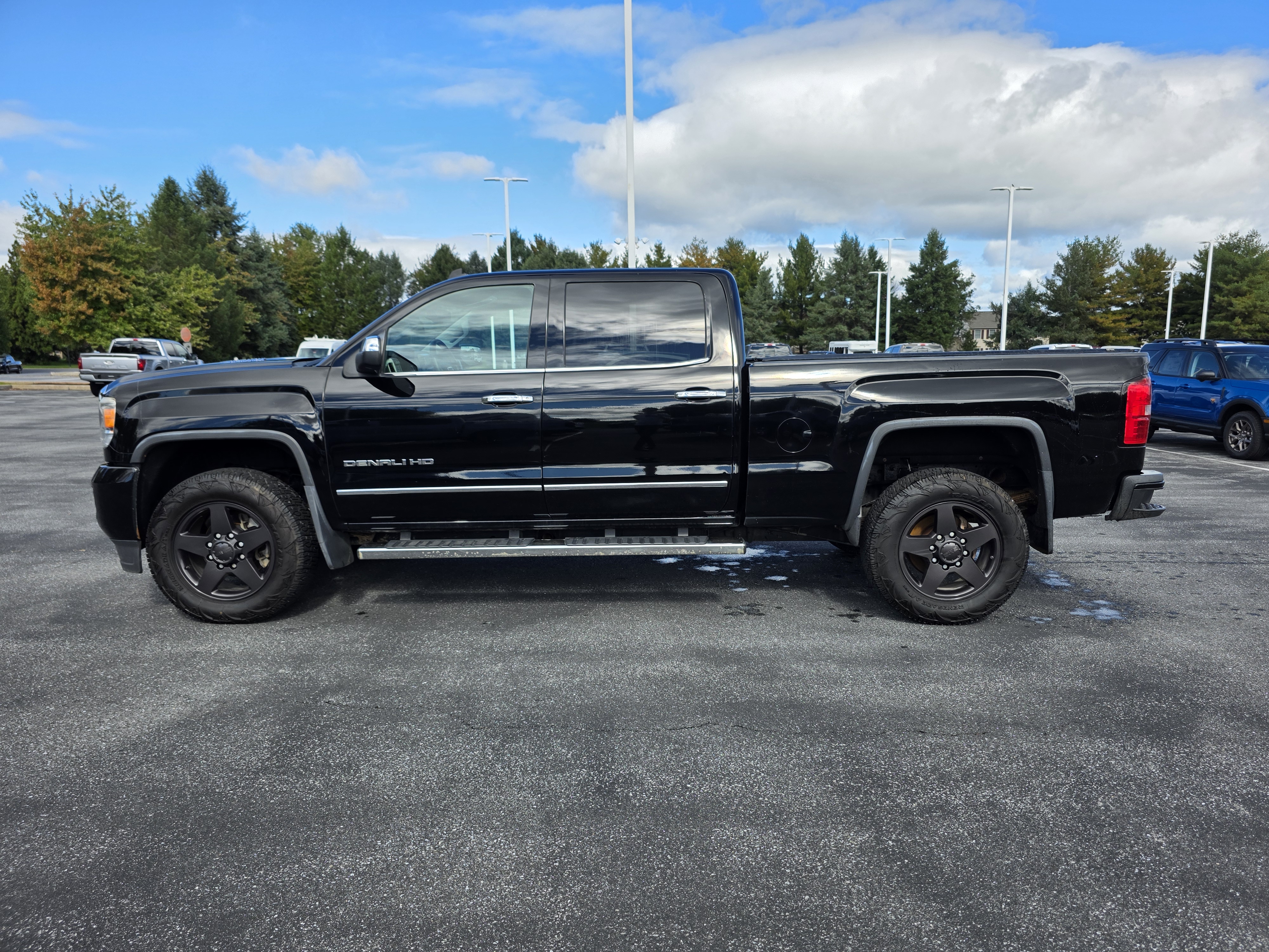 Used 2015 GMC Sierra 2500HD Denali Truck