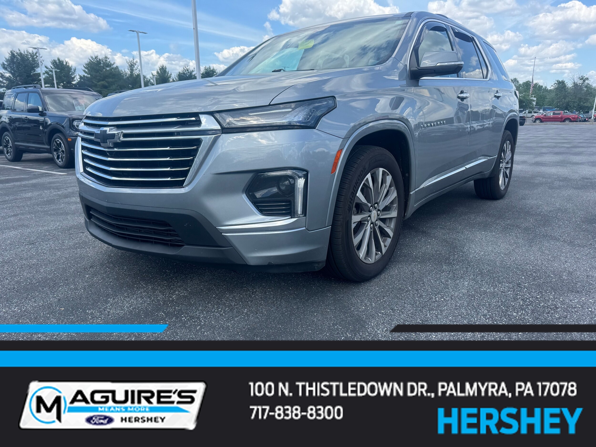 2023 Chevrolet Traverse AWD Premier's photo