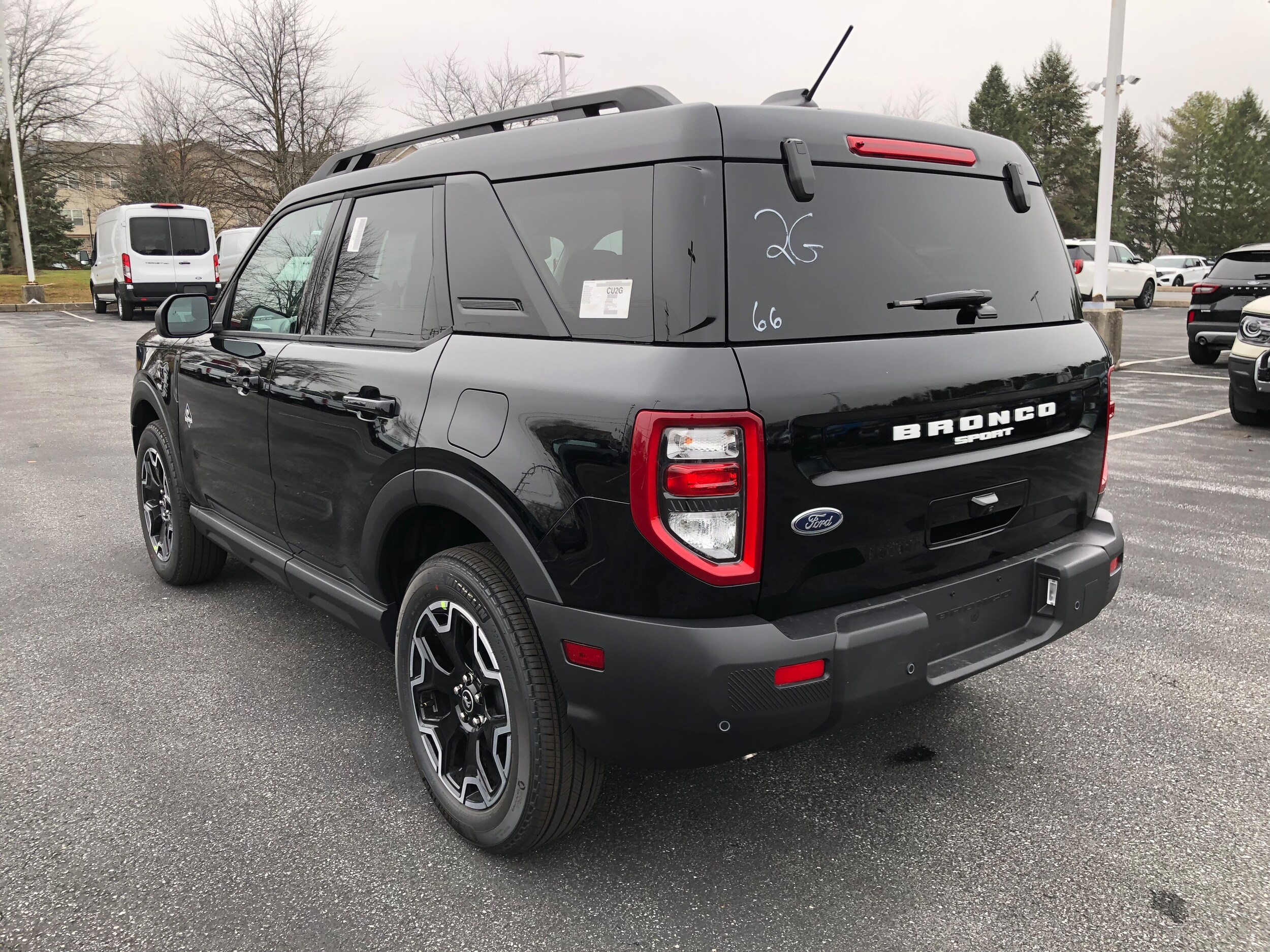 2025 Ford Bronco Sport Outer Banks photo 3
