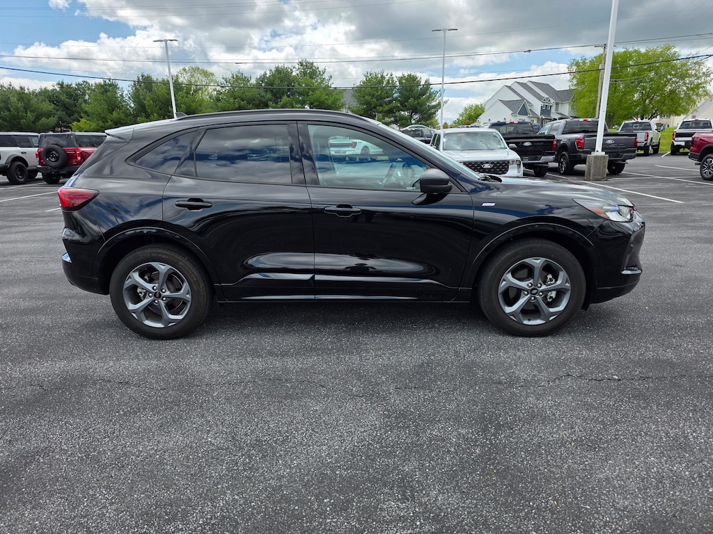 Certified 2023 Ford Escape ST-Line SUV