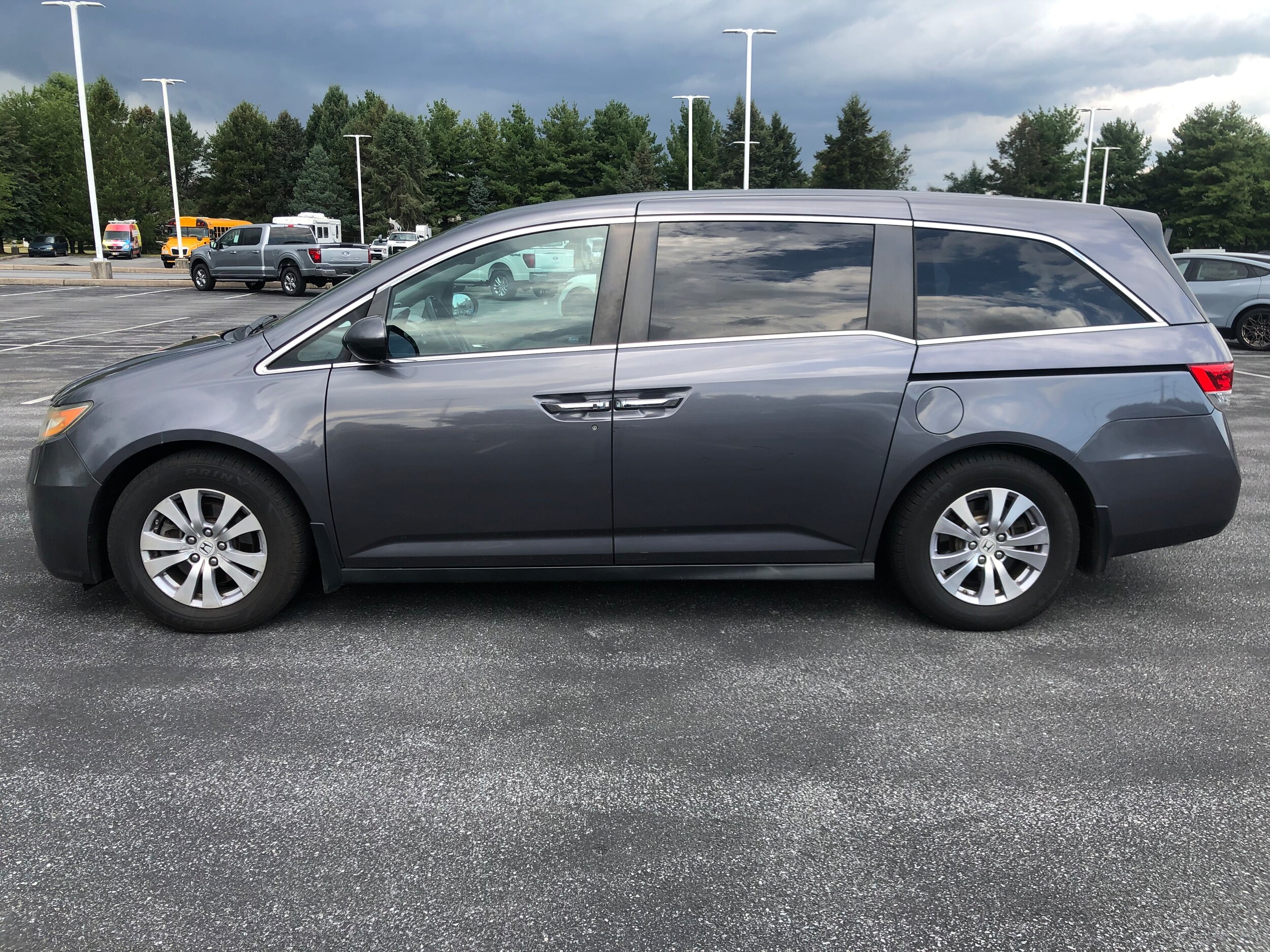 2016 Honda Odyssey EX-L photo 2