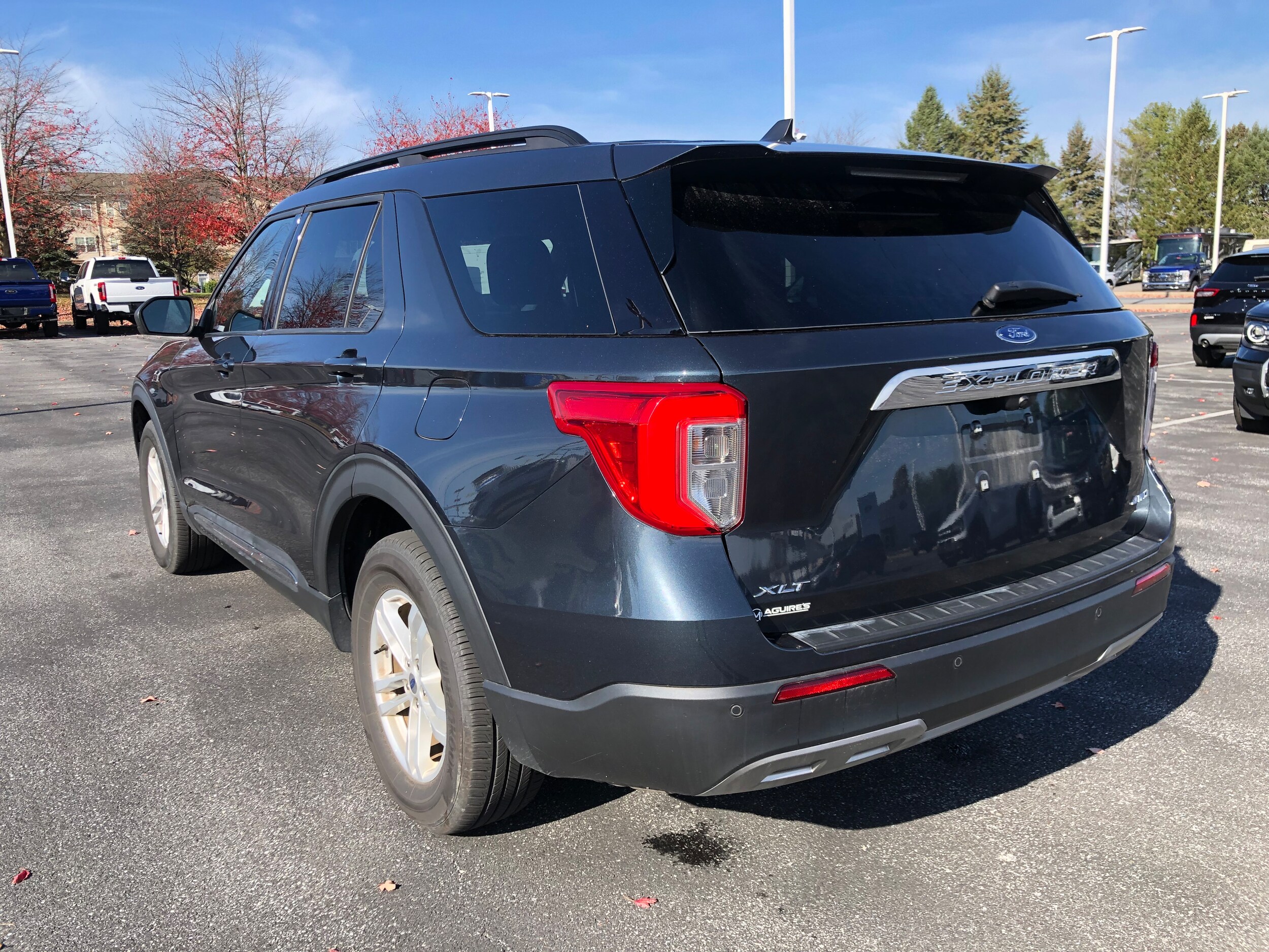 2022 Ford Explorer XLT photo 3