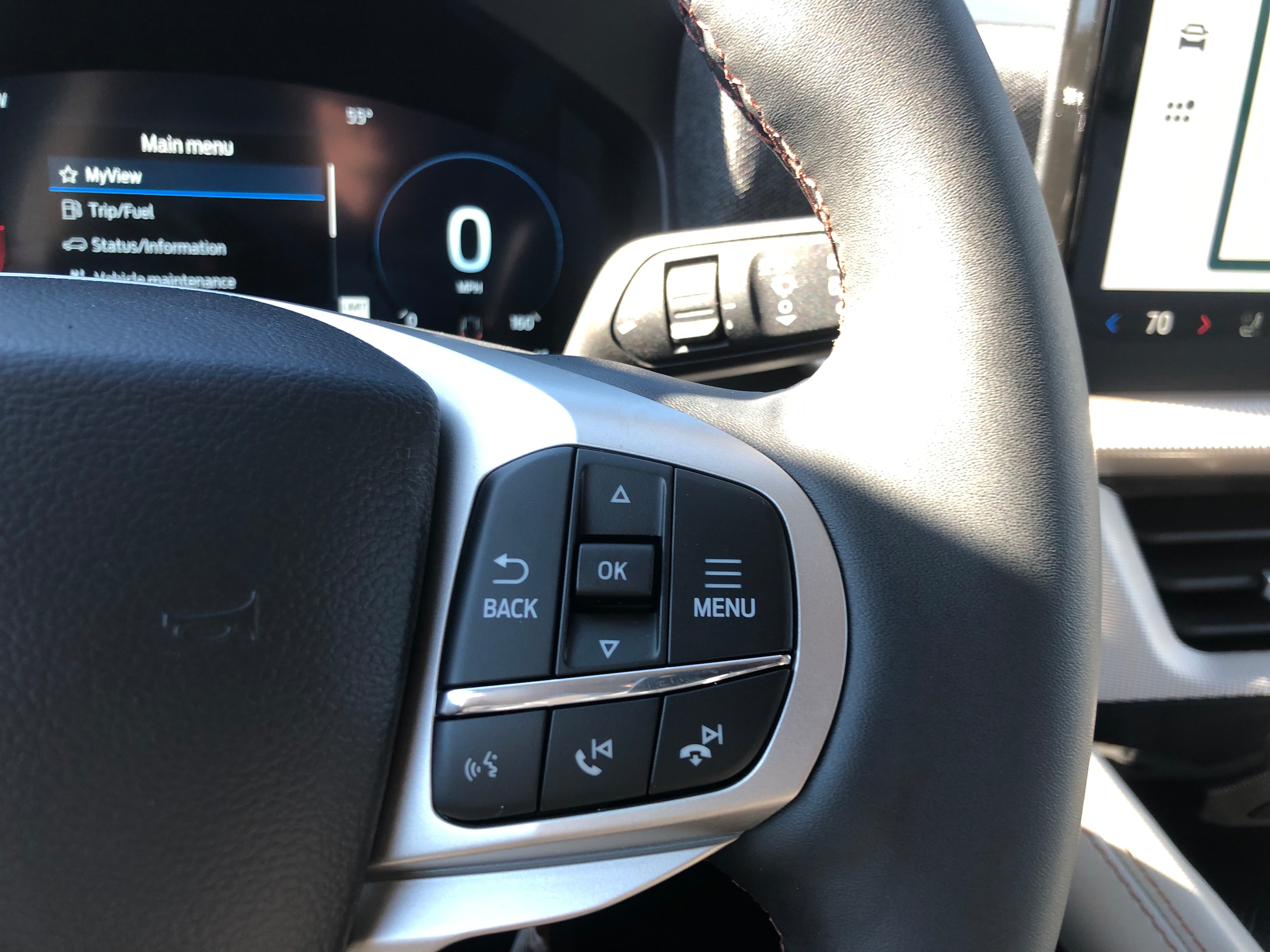 2026 Ford Explorer Active - Photo 17