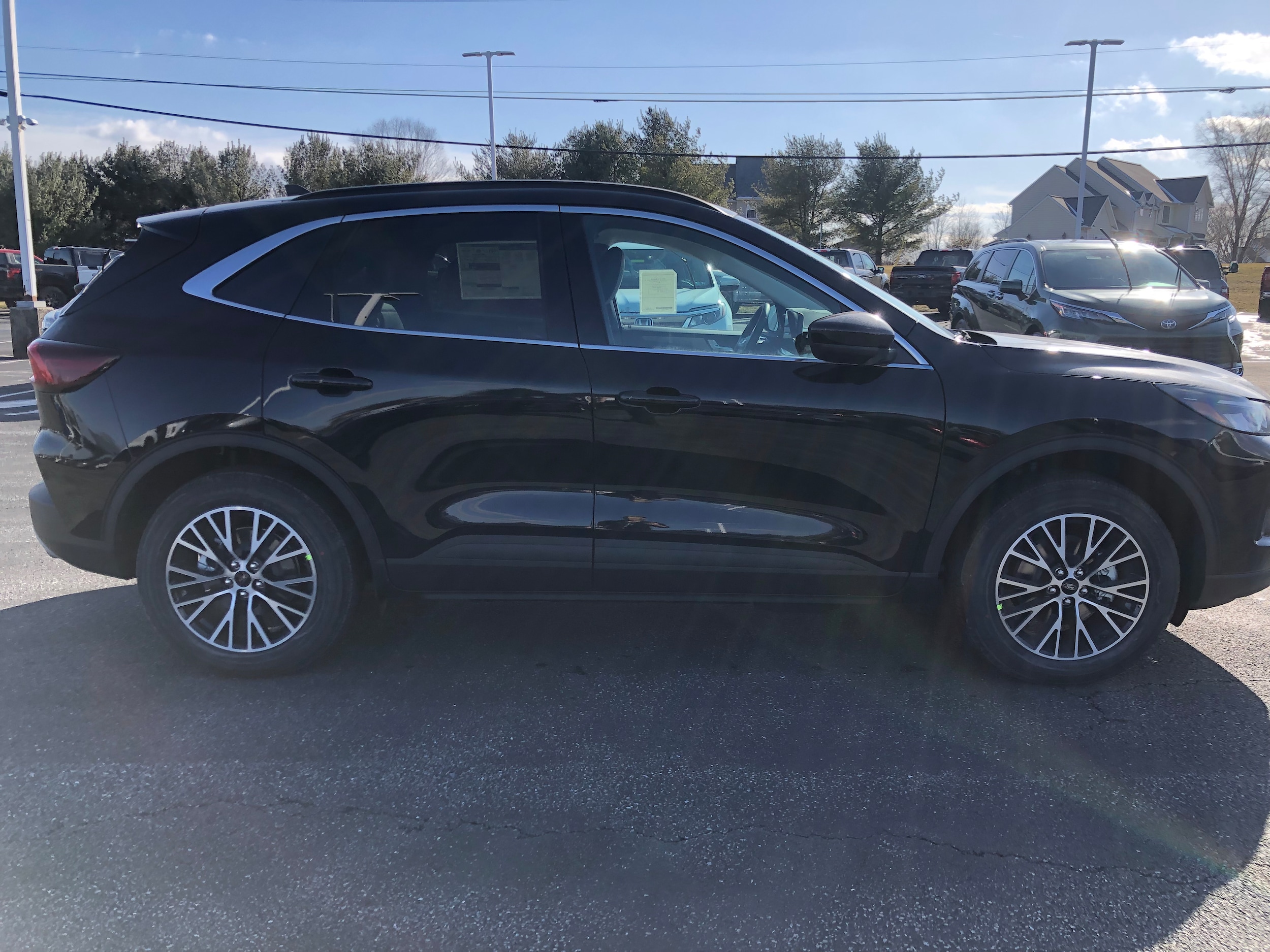 2025 Ford Escape Plug-in hybrid PHEV - Photo 6