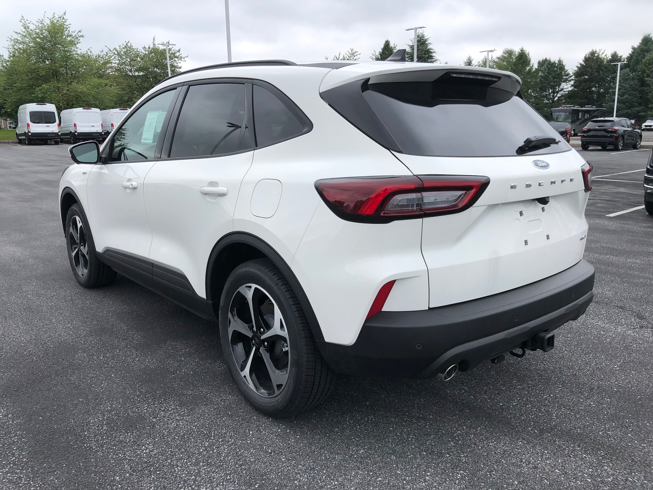2025 Ford Escape ST-Line Select photo 3