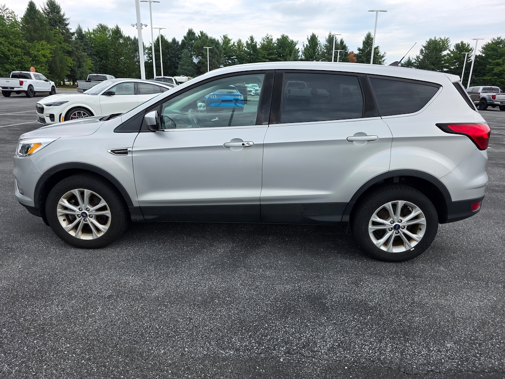 Used 2019 Ford Escape SE SUV