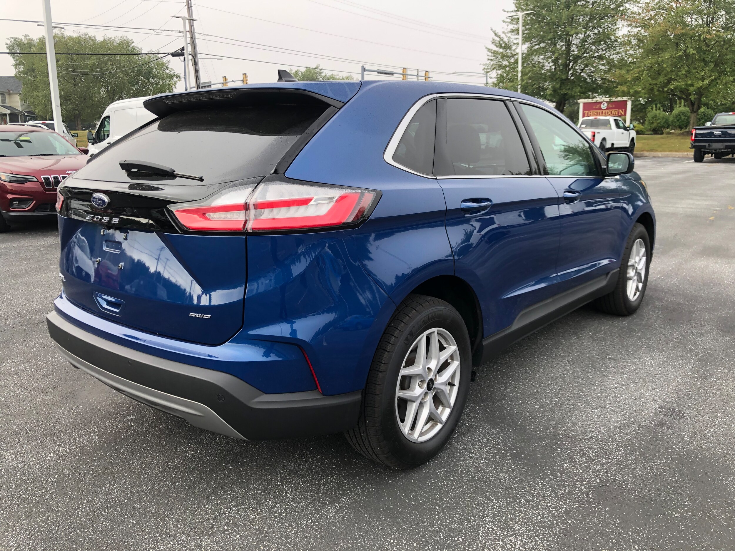 2024 Ford Edge SEL photo 4