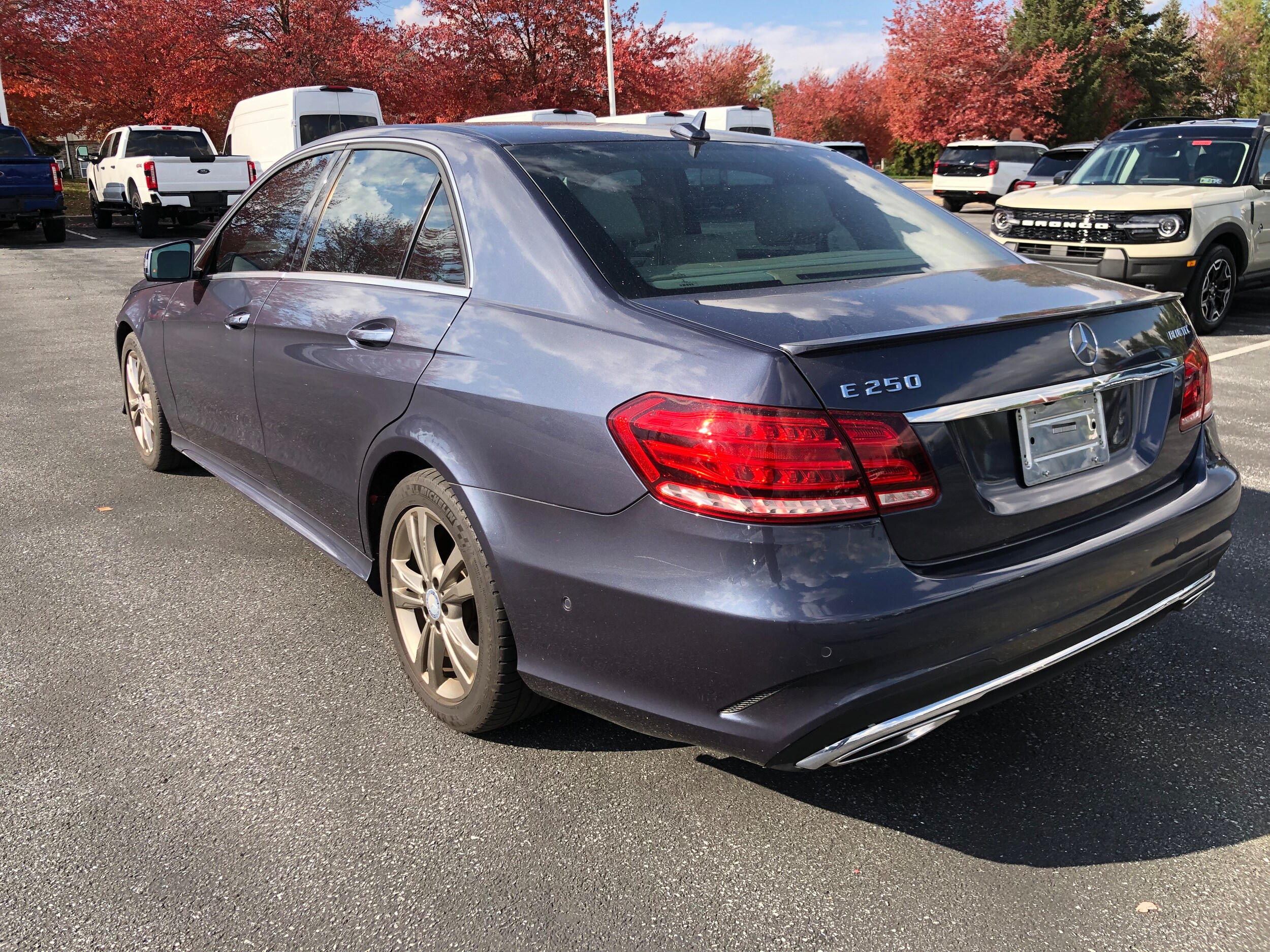 2014 Mercedes Benz E 250 BlueTEC photo 2