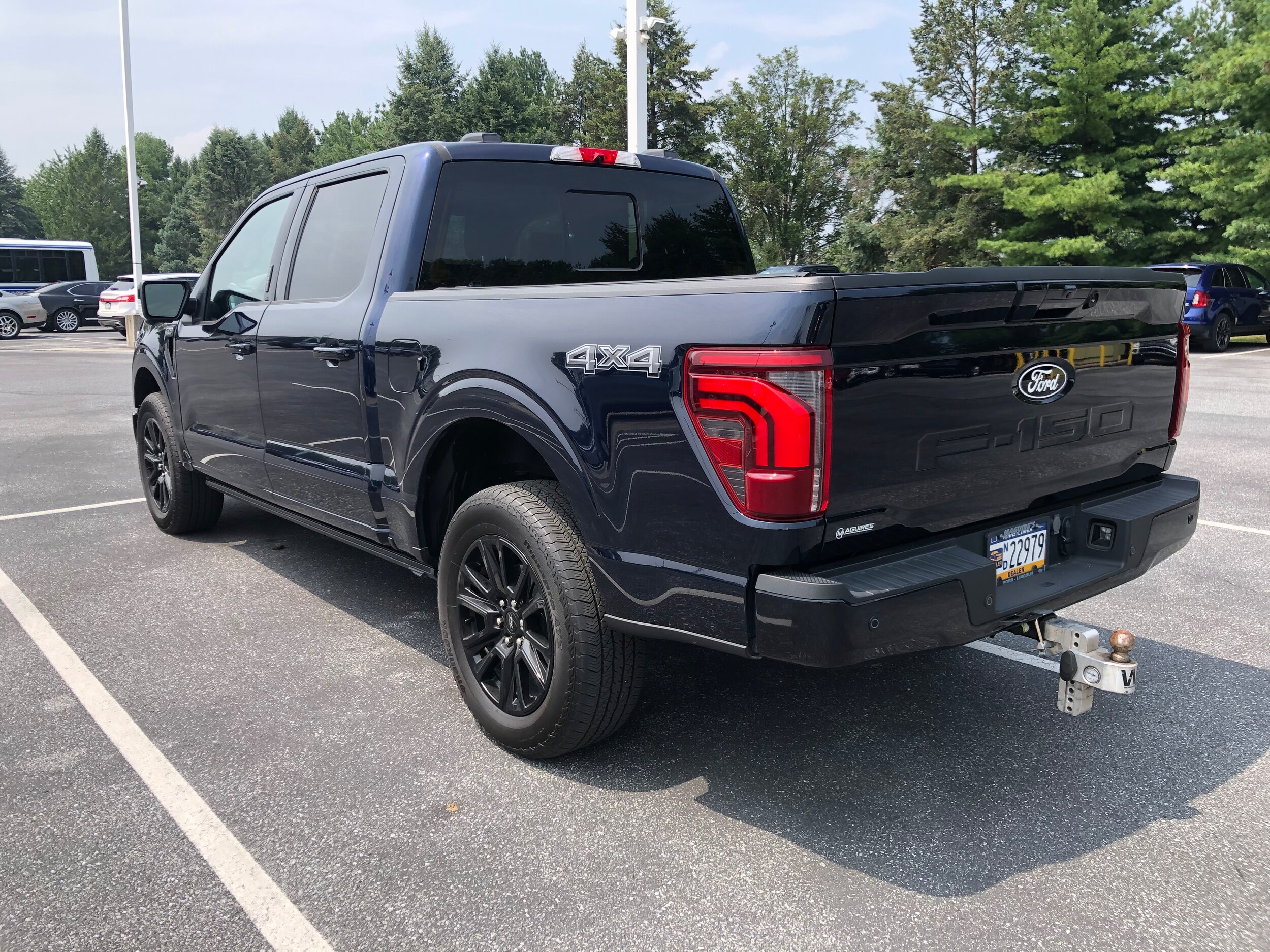 2024 Ford F-150 Platinum photo 3