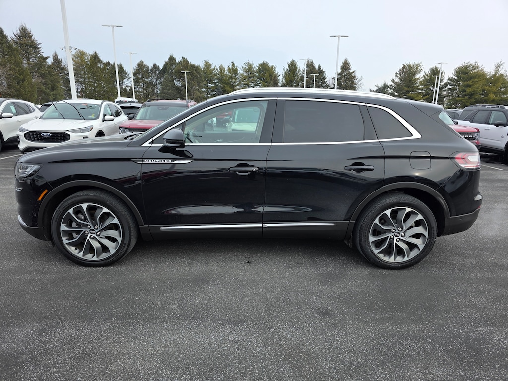 Used 2022 Lincoln Nautilus Reserve SUV