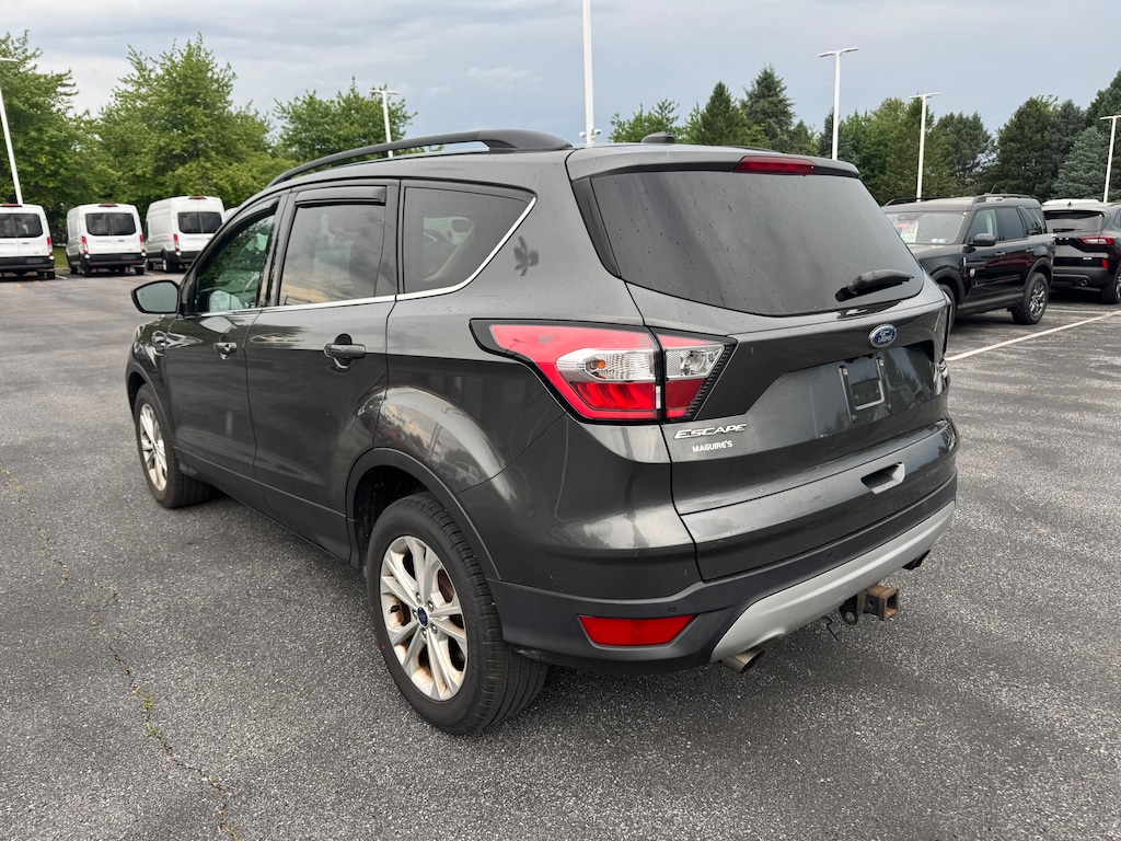 Used 2017 Ford Escape SE SUV