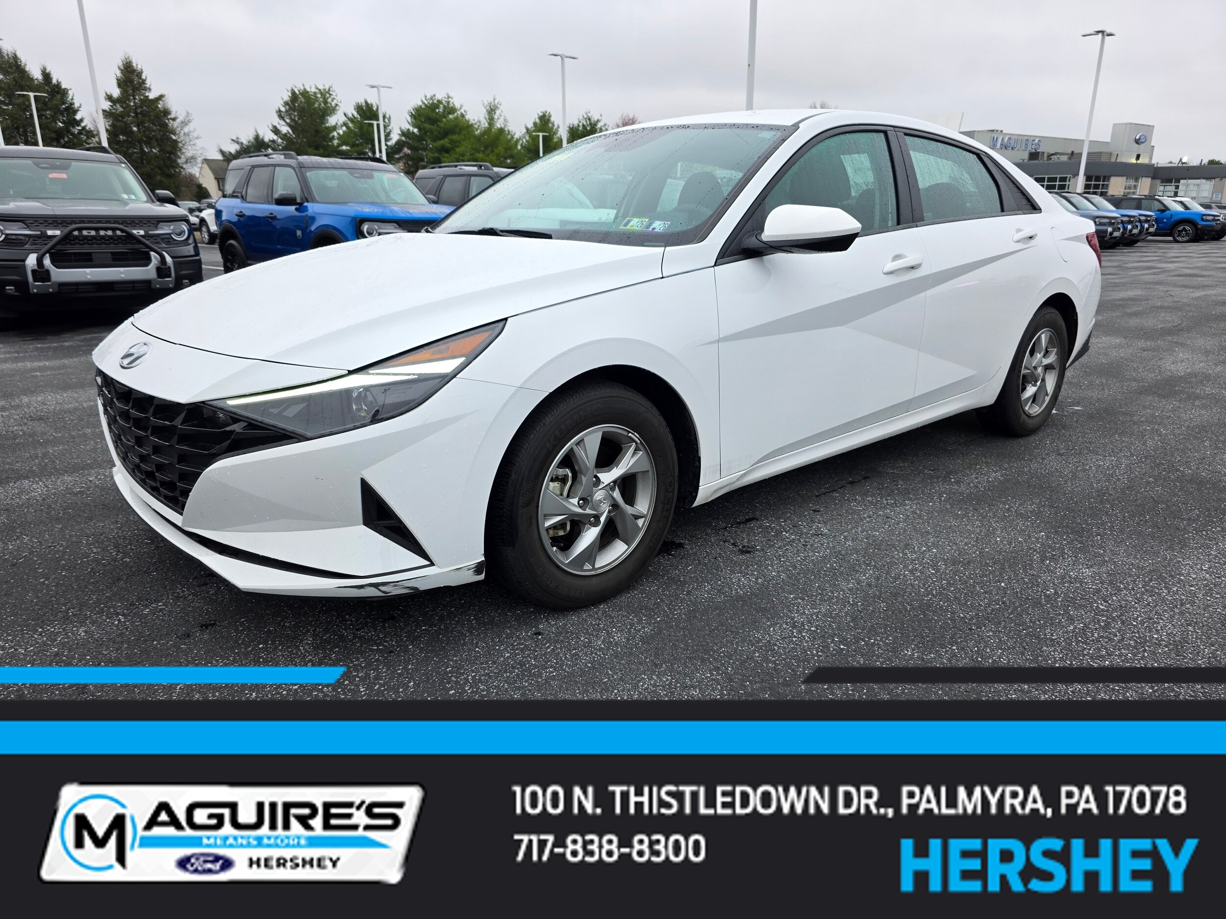 2023 Hyundai Elantra SE