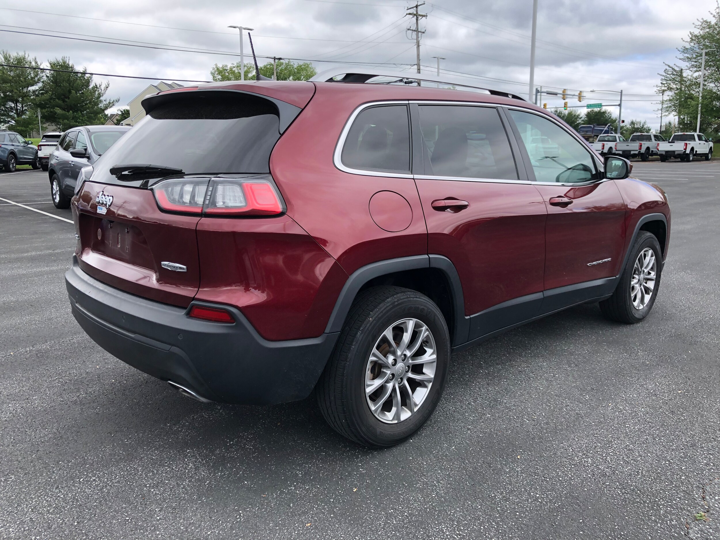 2021 Jeep Cherokee Latitude Lux photo 4