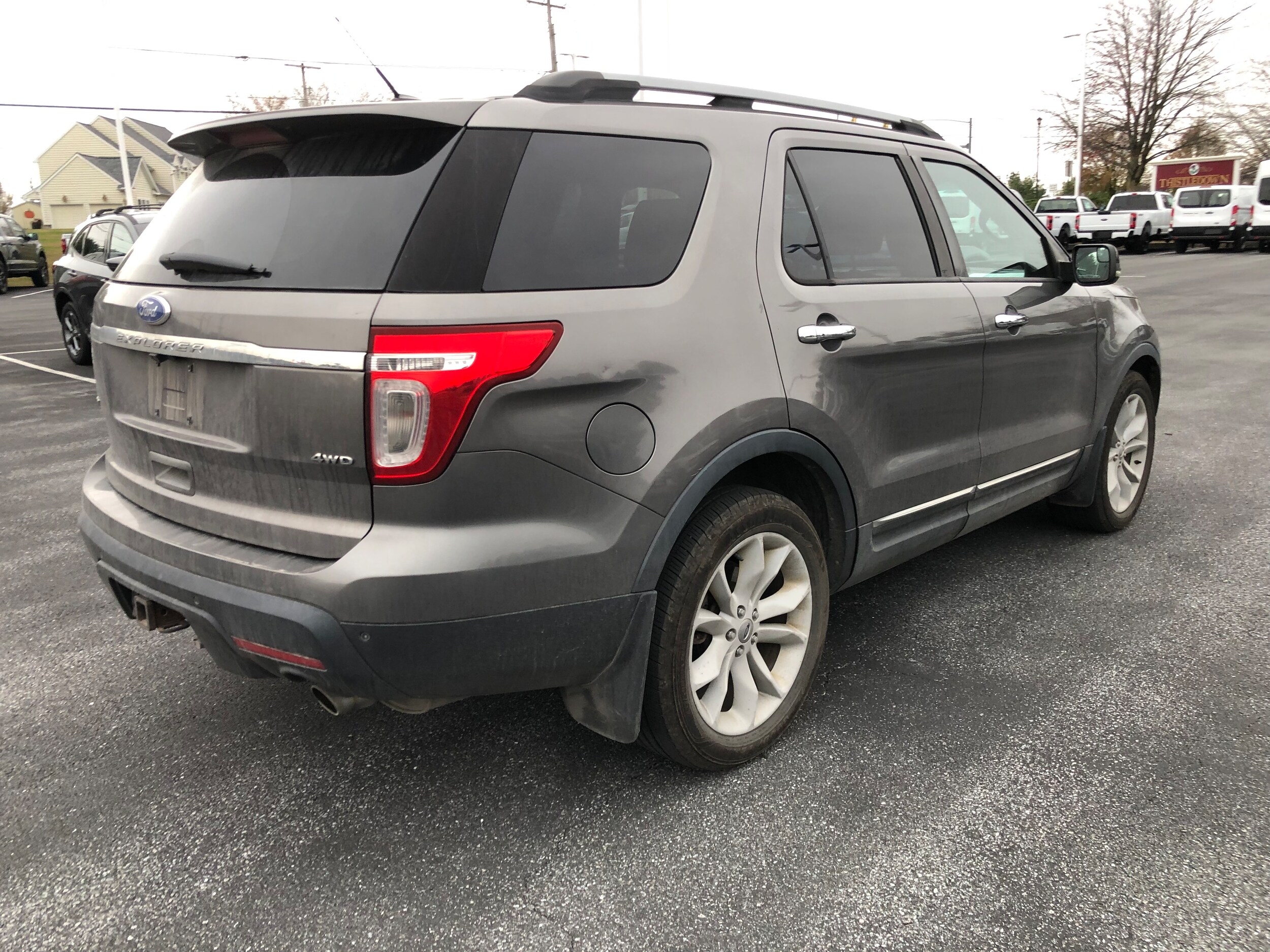 2011 Ford Explorer XLT photo 3