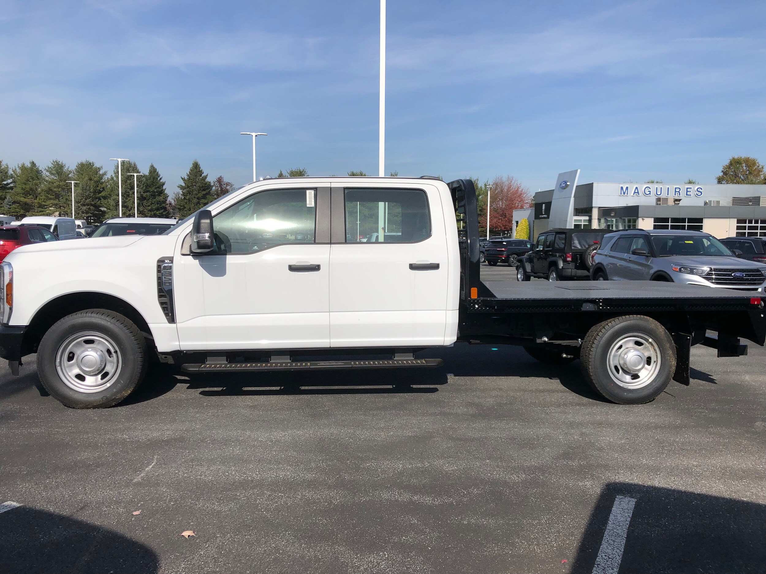 2024 Ford F-350 XL photo 2