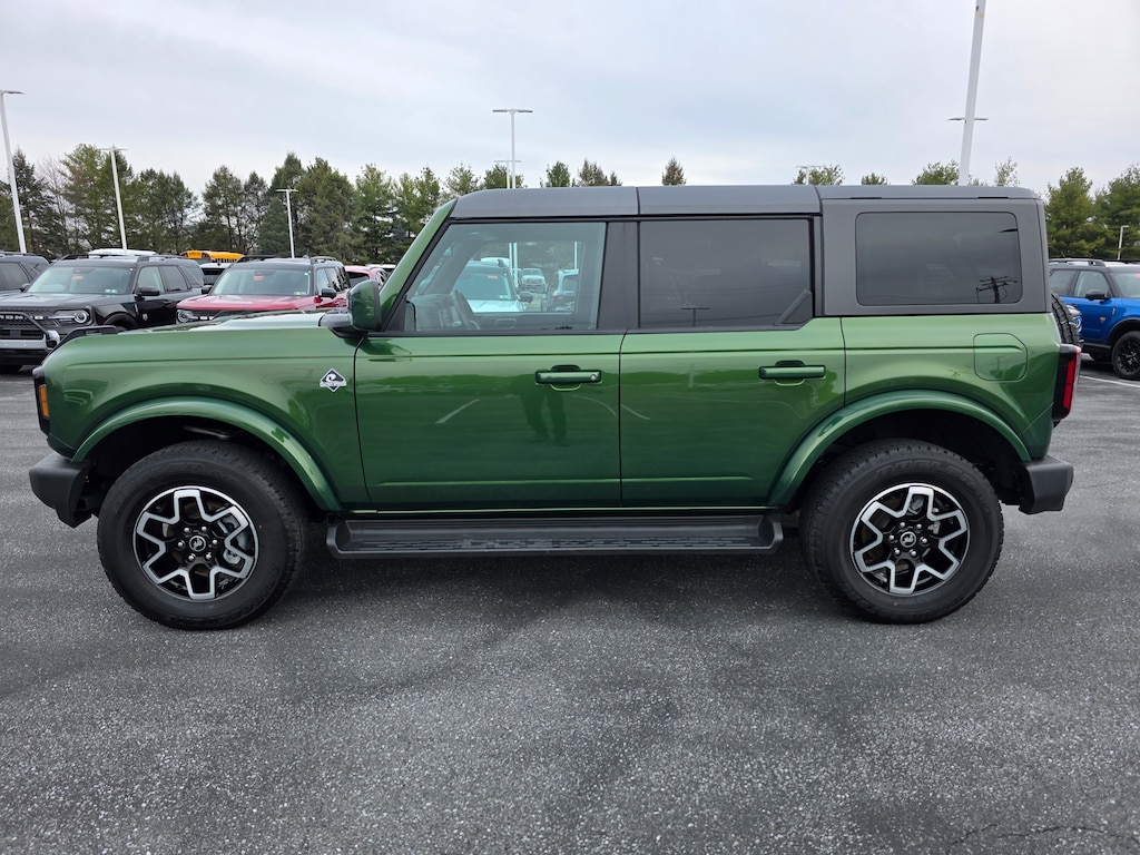 Used 2025 Ford Bronco Outer Banks SUV
