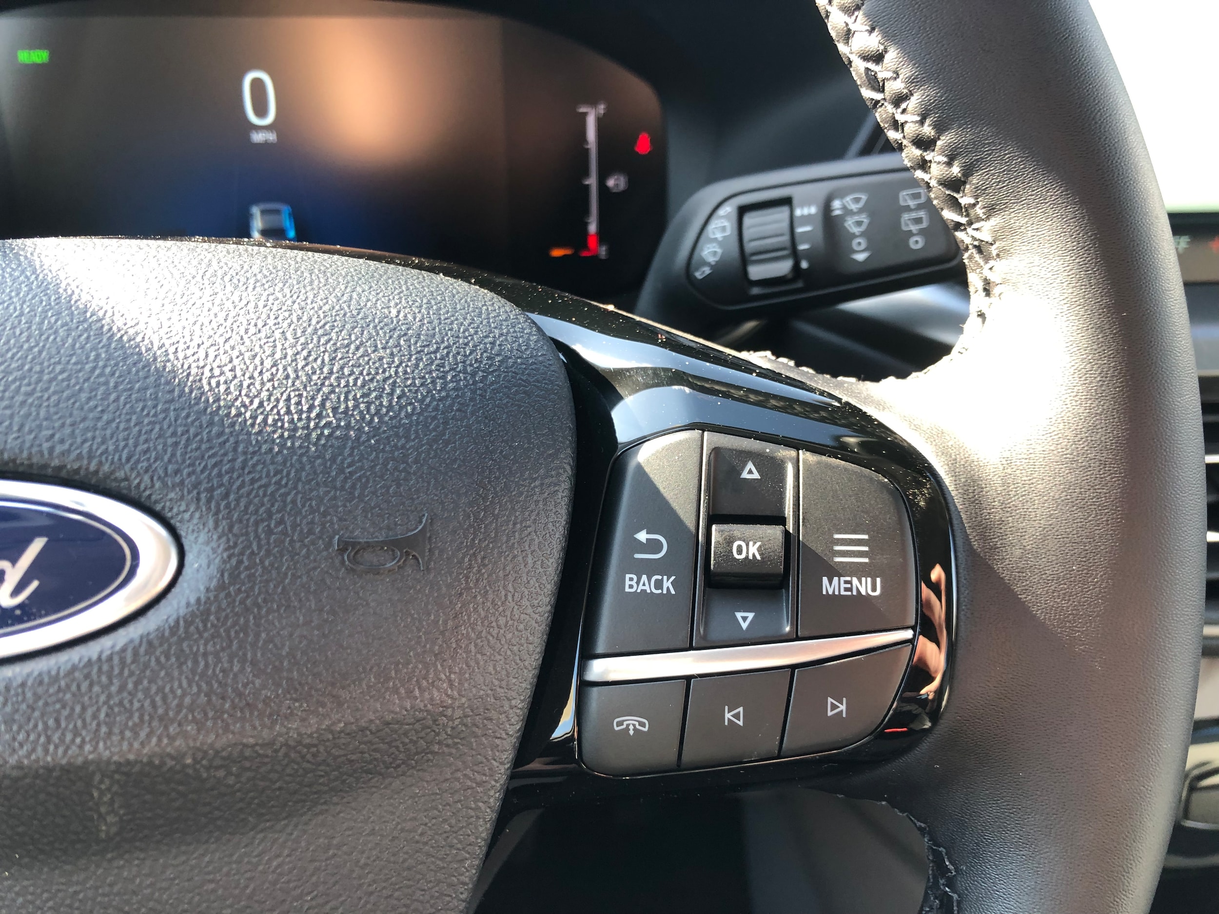 2025 Ford Escape Plug-in hybrid PHEV - Photo 16