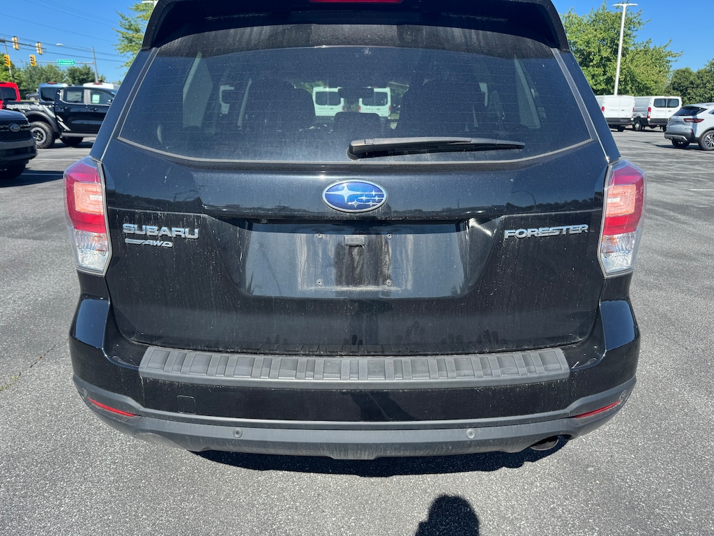 Used 2018 Subaru Forester 2.5i Touring SUV
