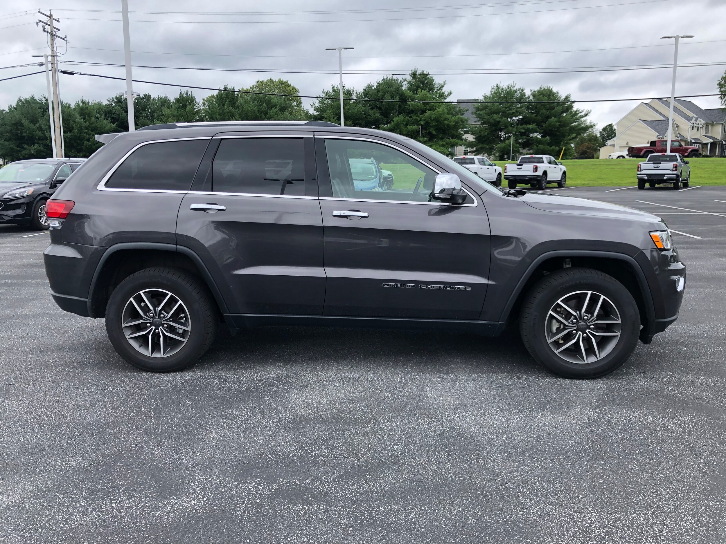 2021 Jeep Grand Cherokee Limited photo 4