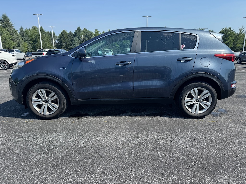 Used 2017 Kia Sportage LX SUV
